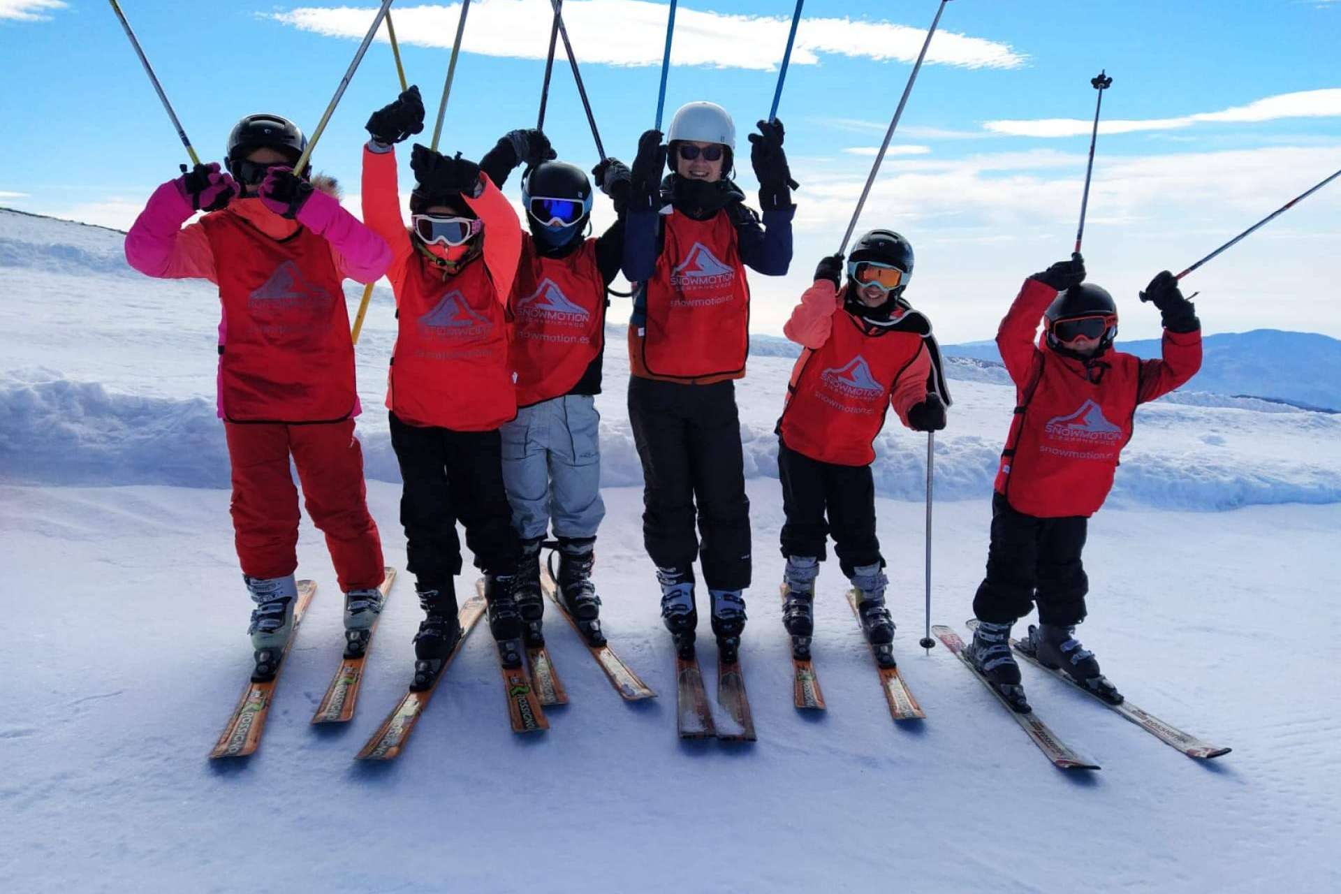 Clases de esquí y snowboard en Sierra Nevada con Snowmotion