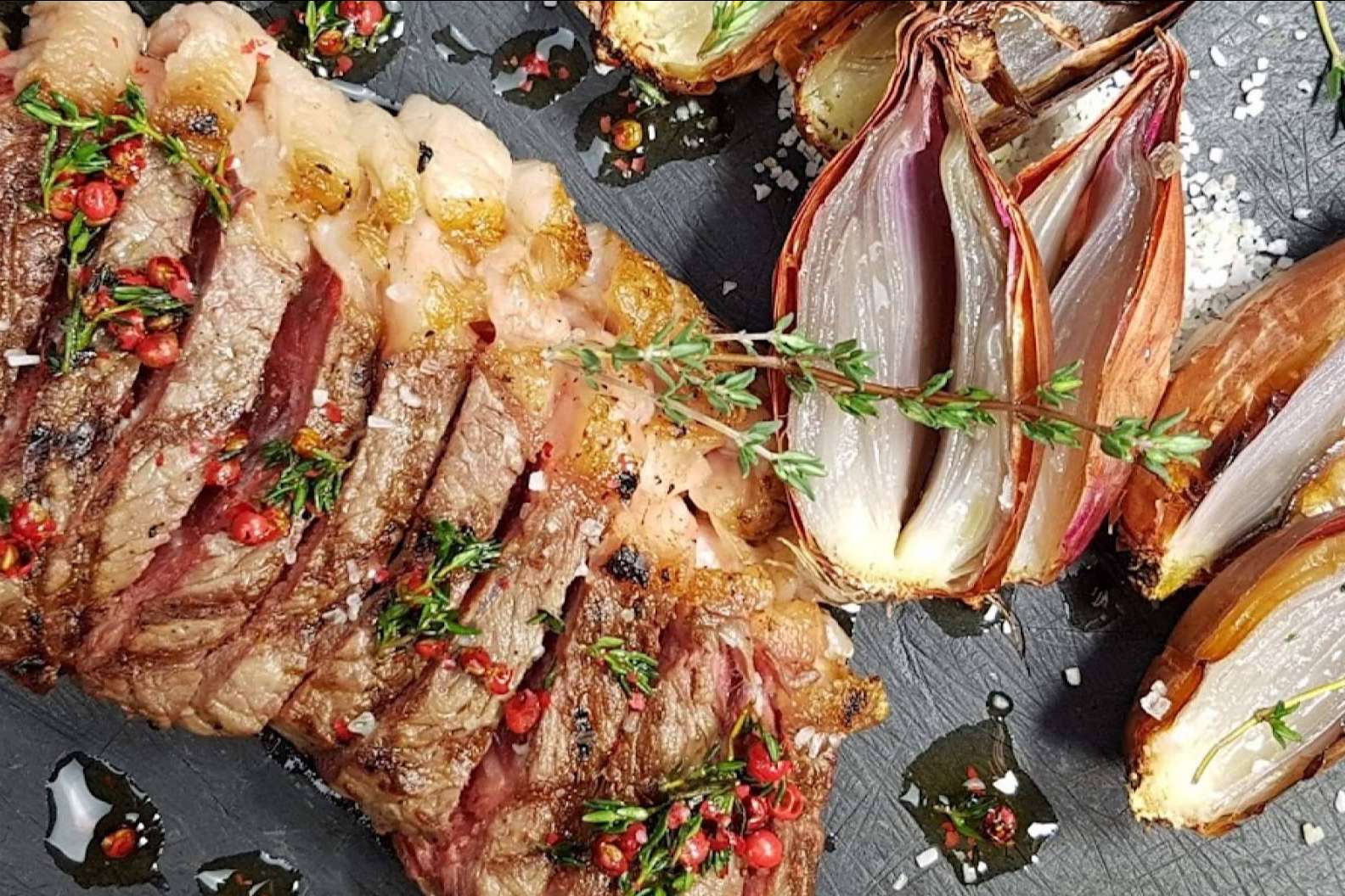 Vic Brasería BCN, especializados en brasa catalana con cocina basada en proveedores locales y productos de km 0