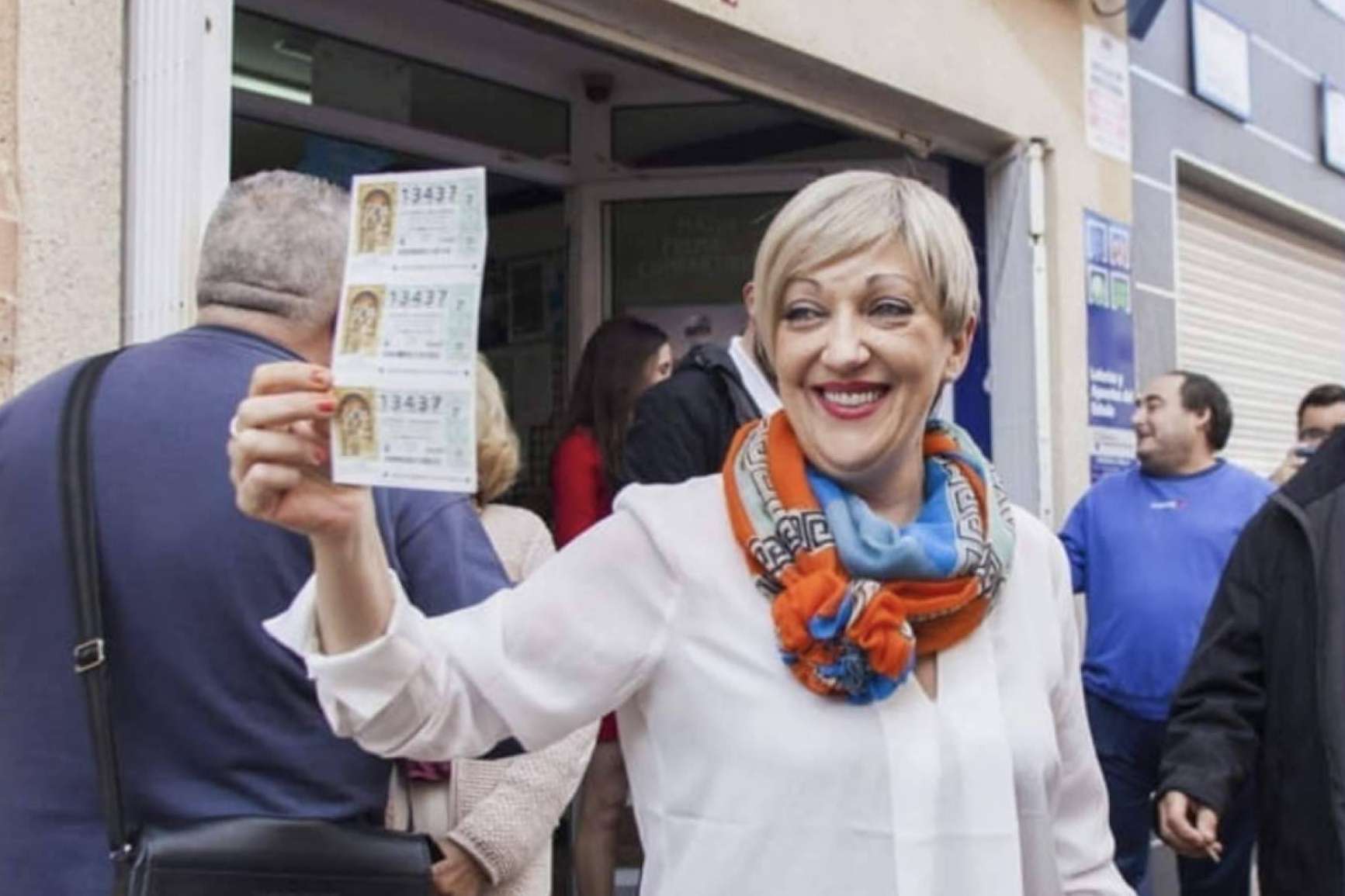 Comprar lotería de Navidad a través de Loterías el Dólar