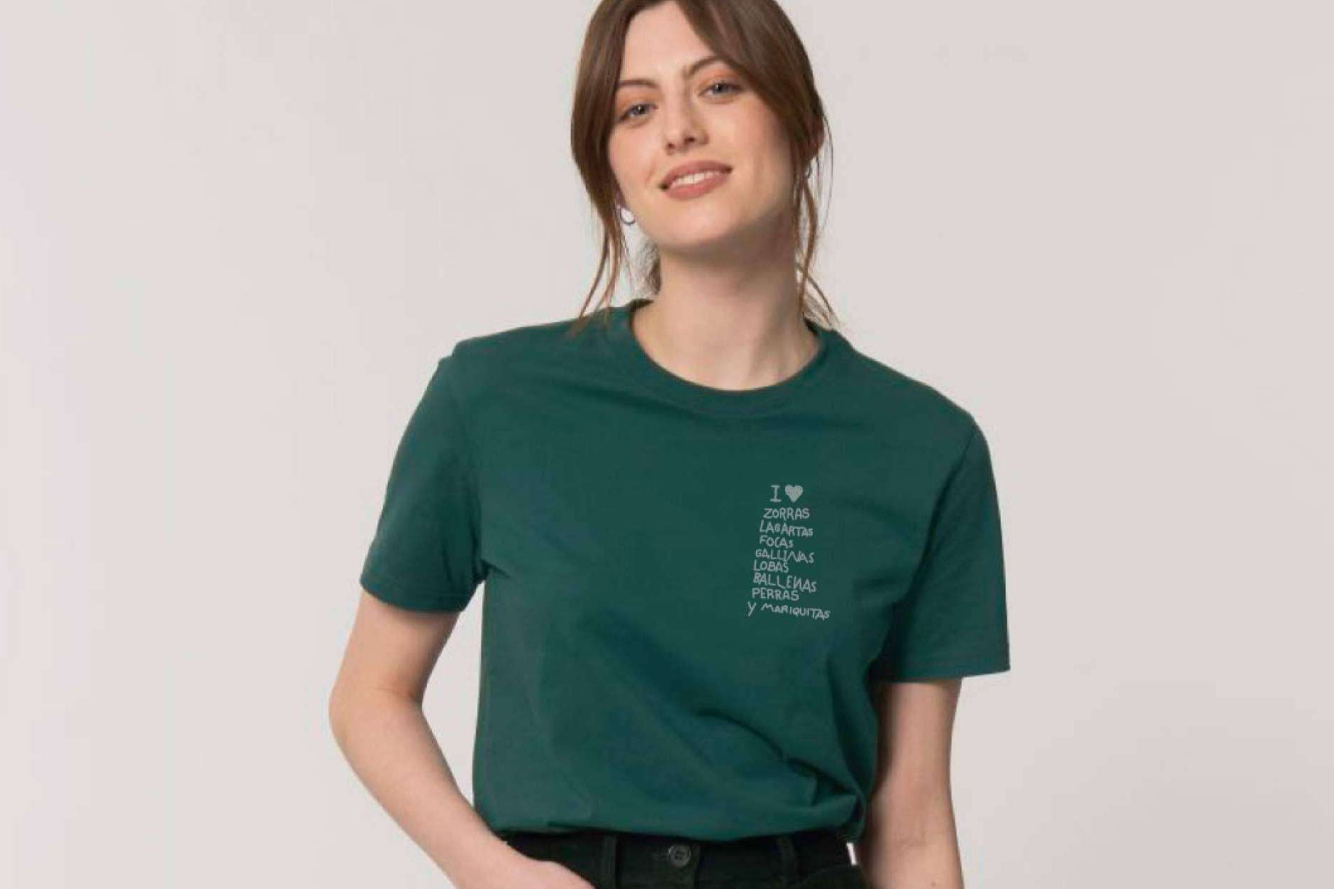 Moda sin estereotipos con las camisetas unisex de Bink and Plue