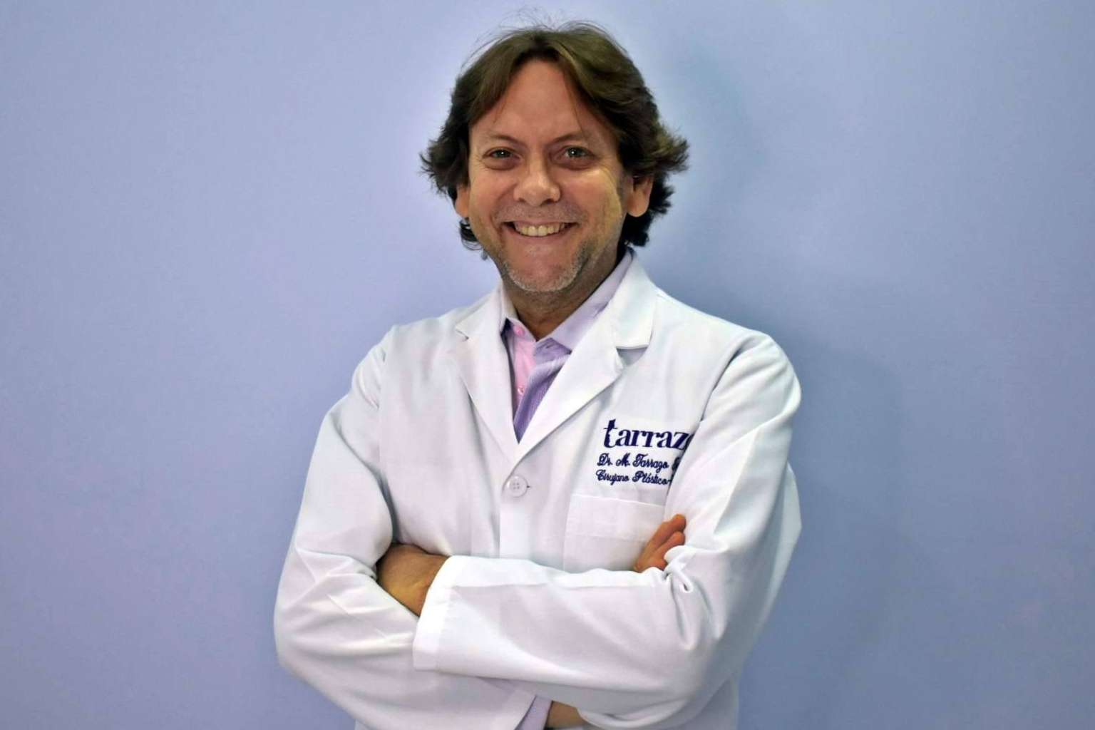 La importancia de acudir a los mejores cirujanos plásticos, por Clínica Tarrazo