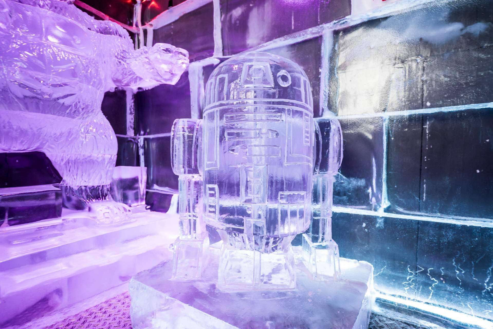 Ice Barcelona, el bar de hielo que permite la entrada a los niños