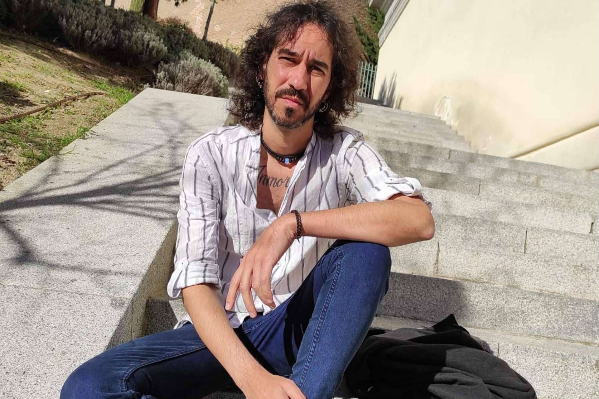 El cantante de rock Poncho K presenta el nuevo disco Calíope y se prepara para la gira 2022