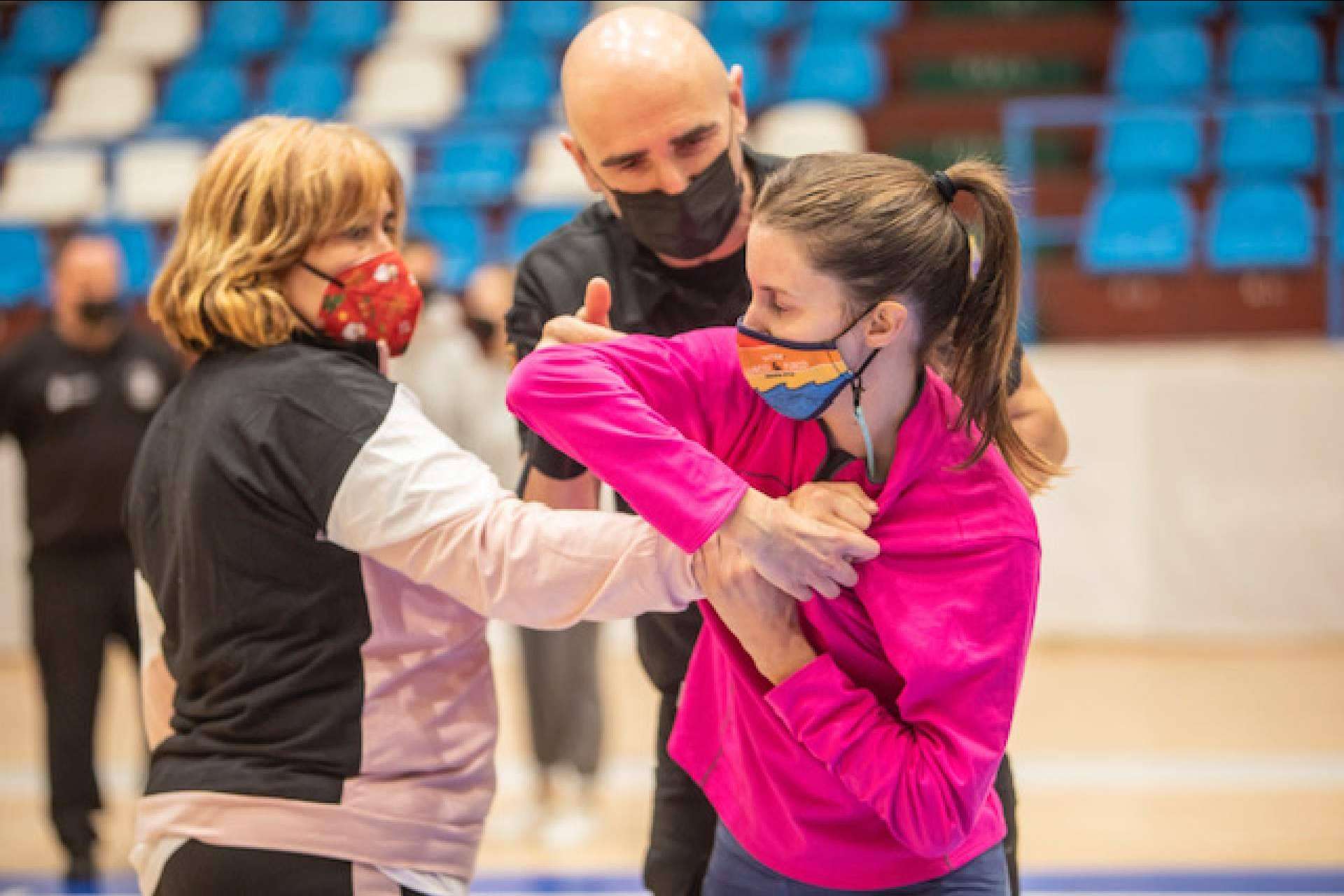 Krav Maga Kapap TML, una alternativa de defensa personal para las mujeres