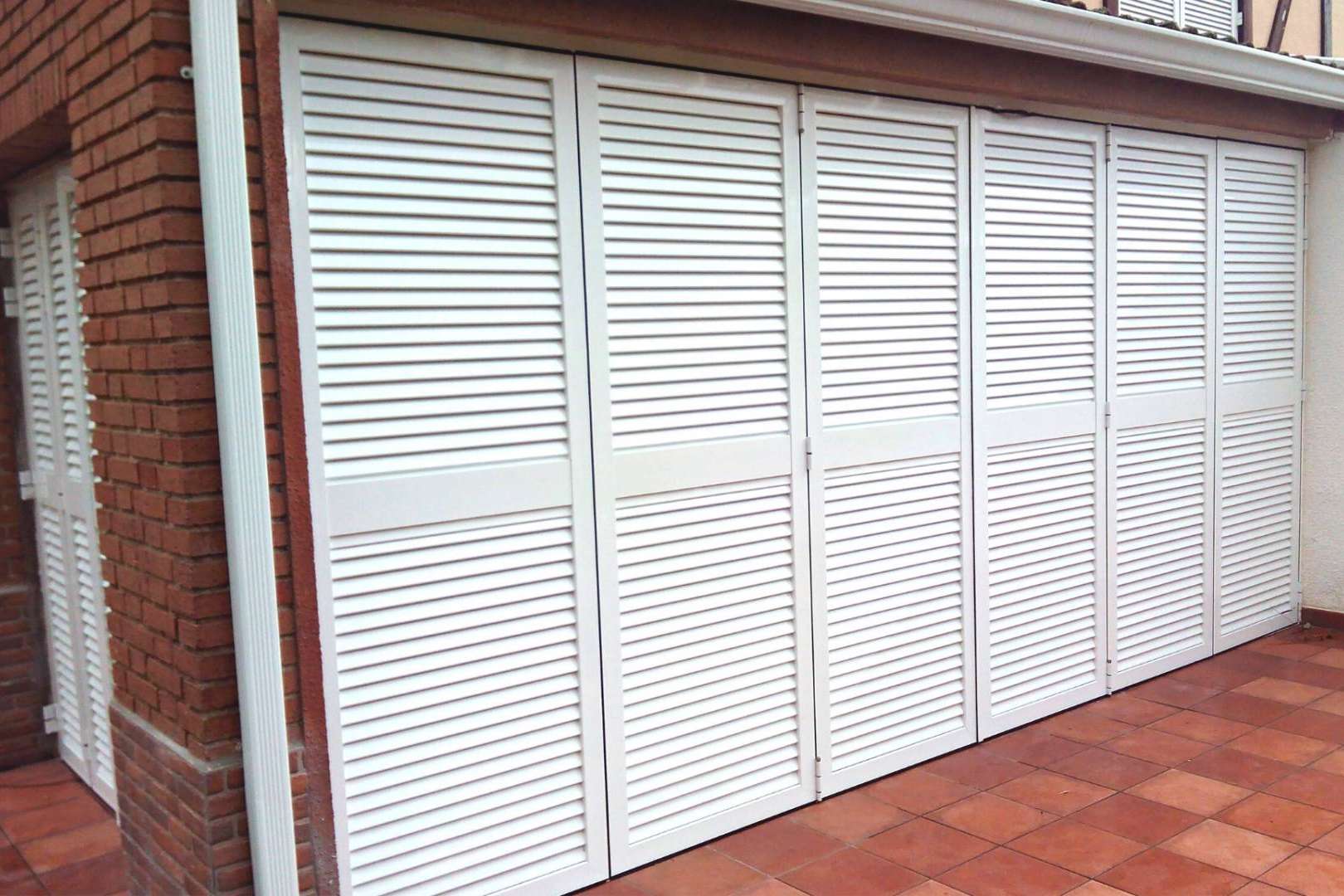 Los grandes beneficios de las contraventanas de aluminio, por la empresa especialista Mallorlux