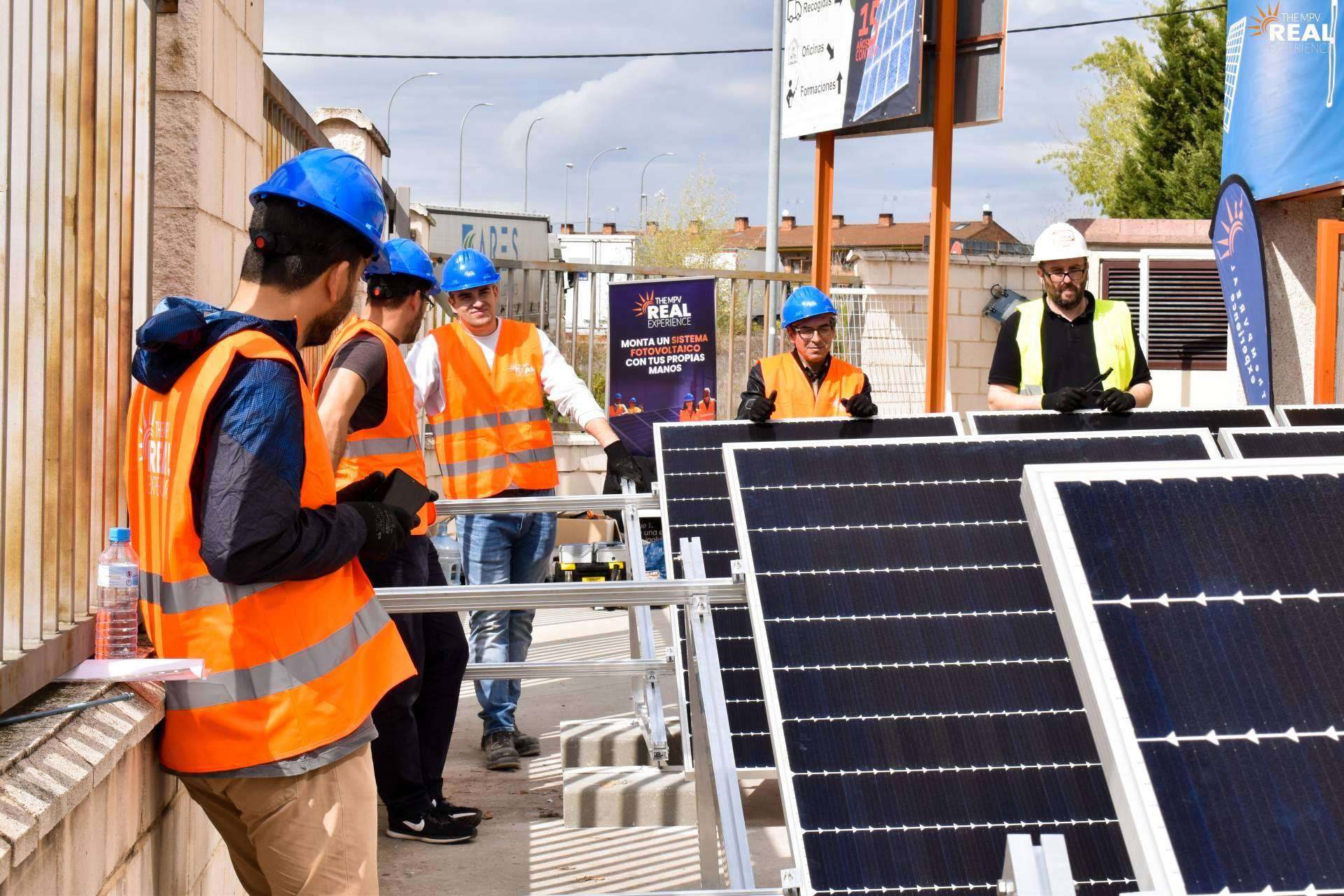 Formación en fotovoltaica, un aprendizaje con cada vez más salidas profesionales, por MPV Solar Reference