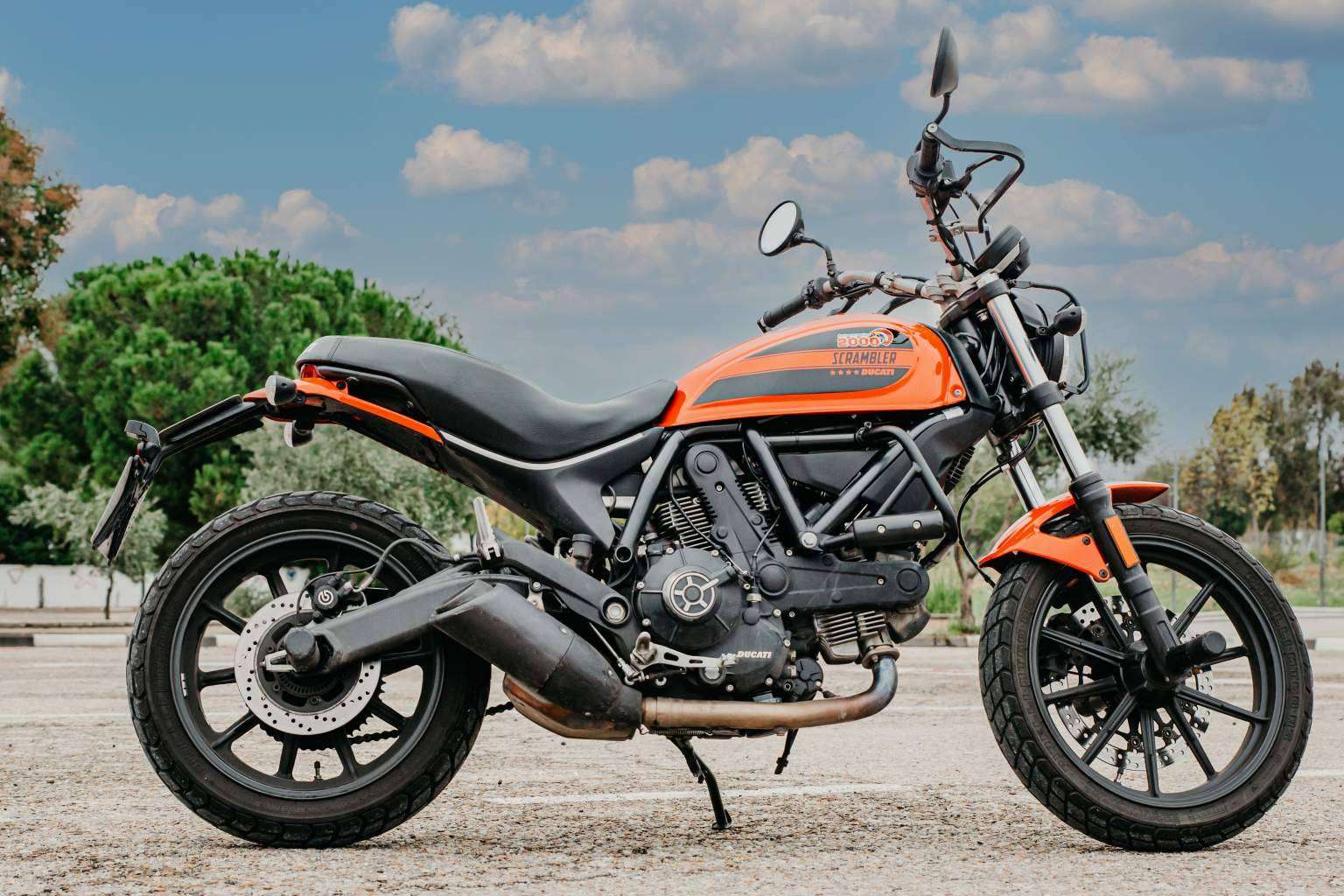 Carnet de moto, las ventajas como solución de movilidad, según AUTOESCUELA 2000