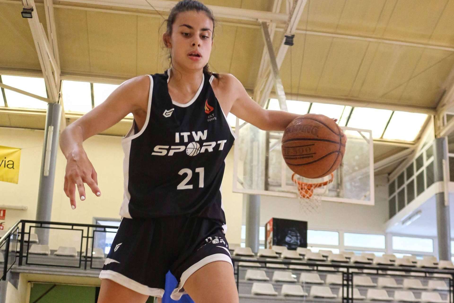 Cómo mejorar la técnica en un centro de tecnificación de baloncesto como ITW Sport