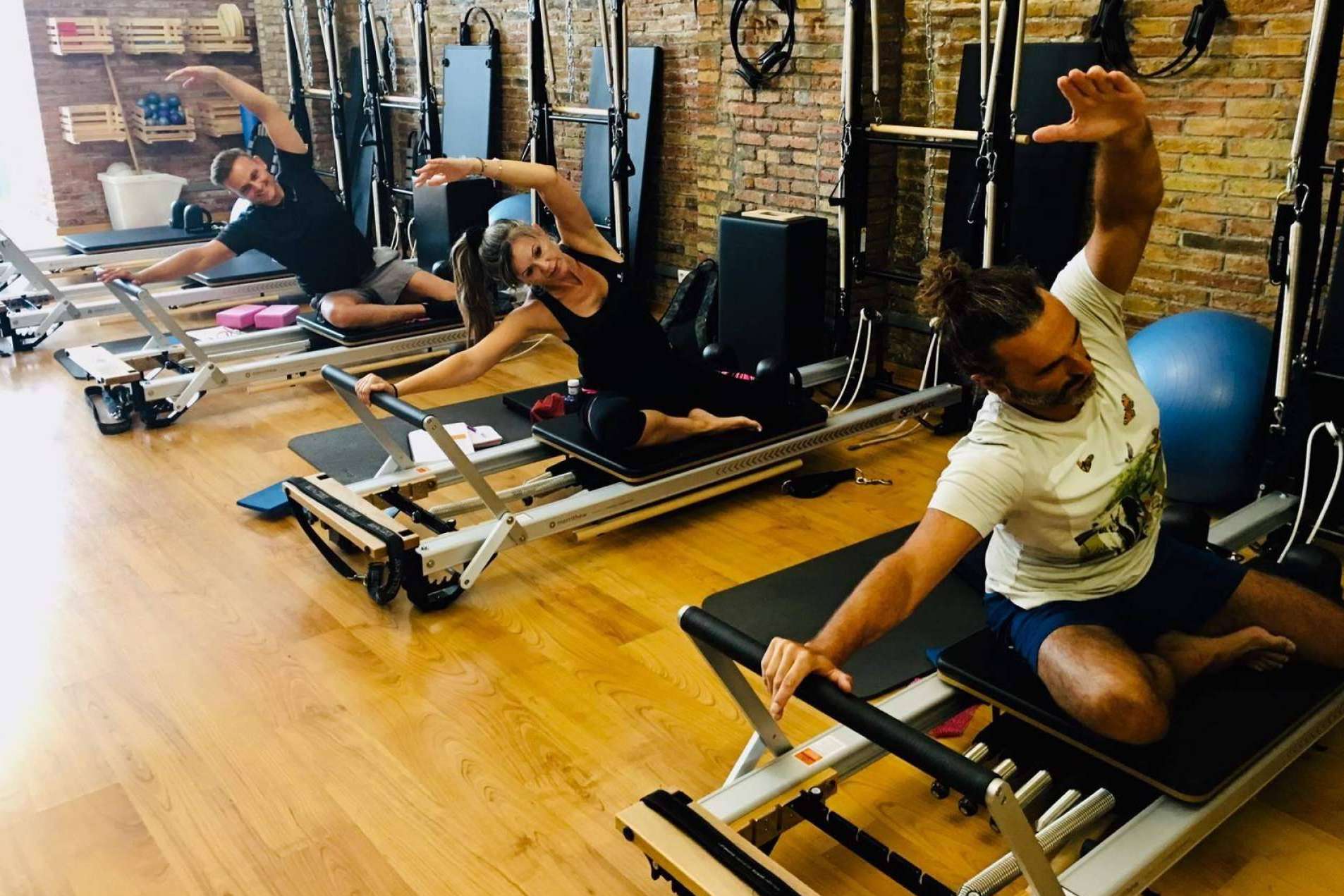 ¿Por qué abrir un centro franquicia Pilates10 en vez de abrir un estudio por cuenta propia?
