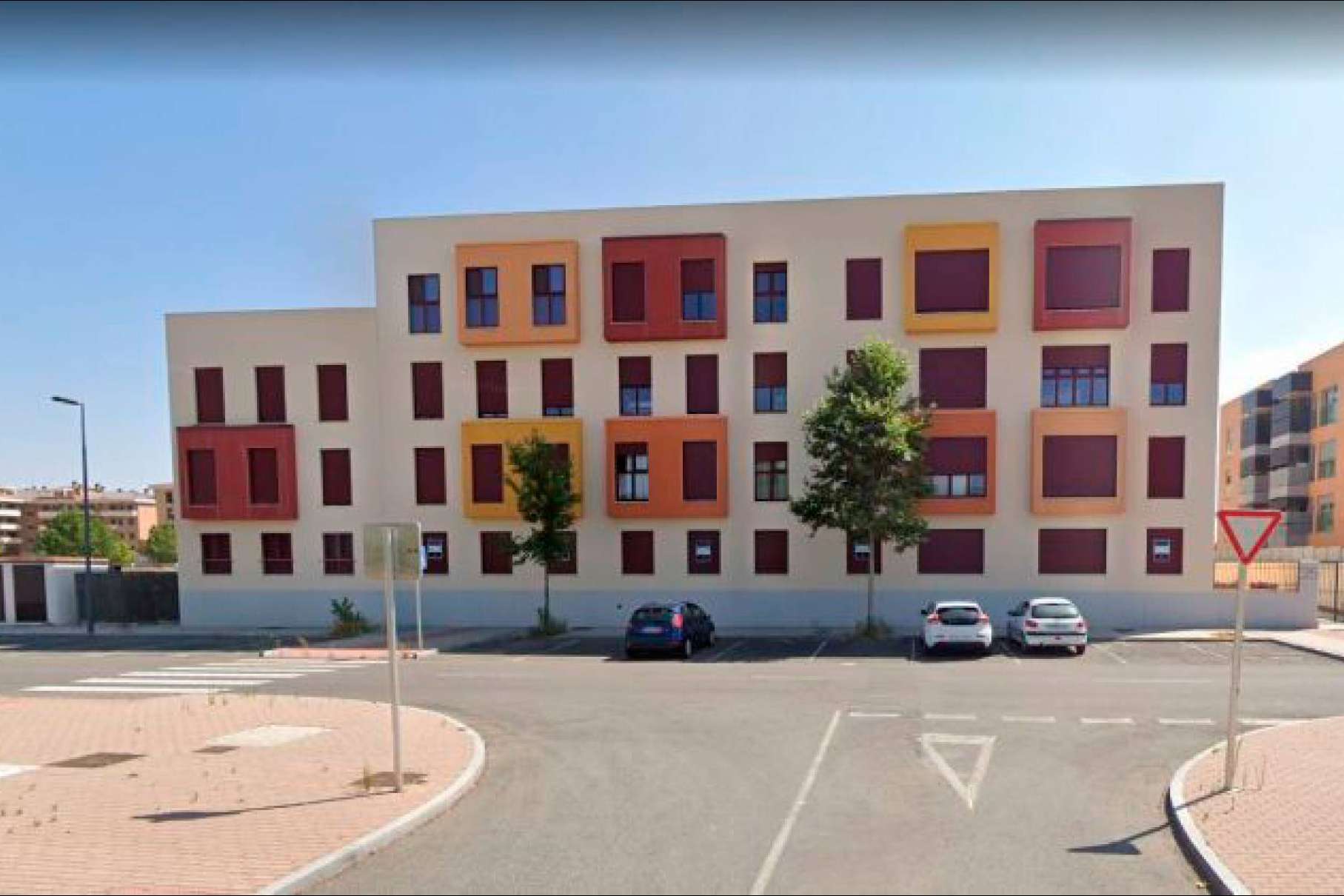 Eactivos.com saca a subasta un lote de más de 20 viviendas y garajes en la ciudad de Ávila valorados en más de 3,5 millones de euros