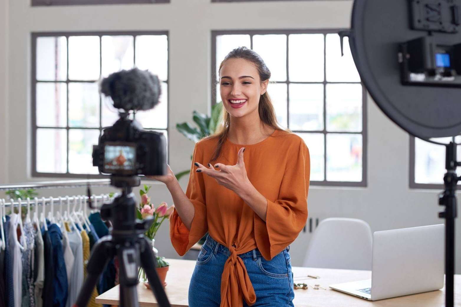 Beneficios del marketing de influencia, por Brandarmies