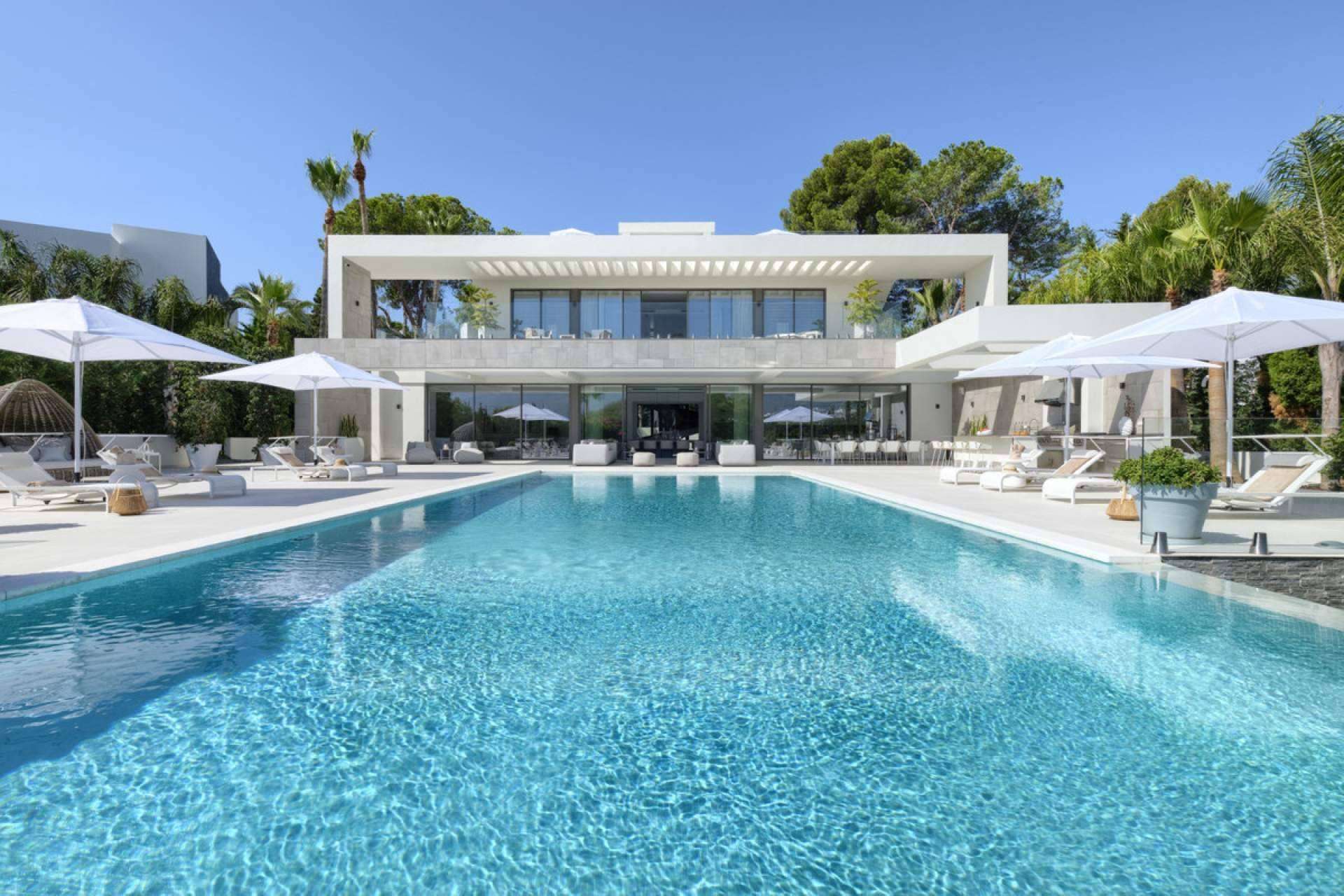 Zeuthen & Company ofrece villas de lujo en Marbella