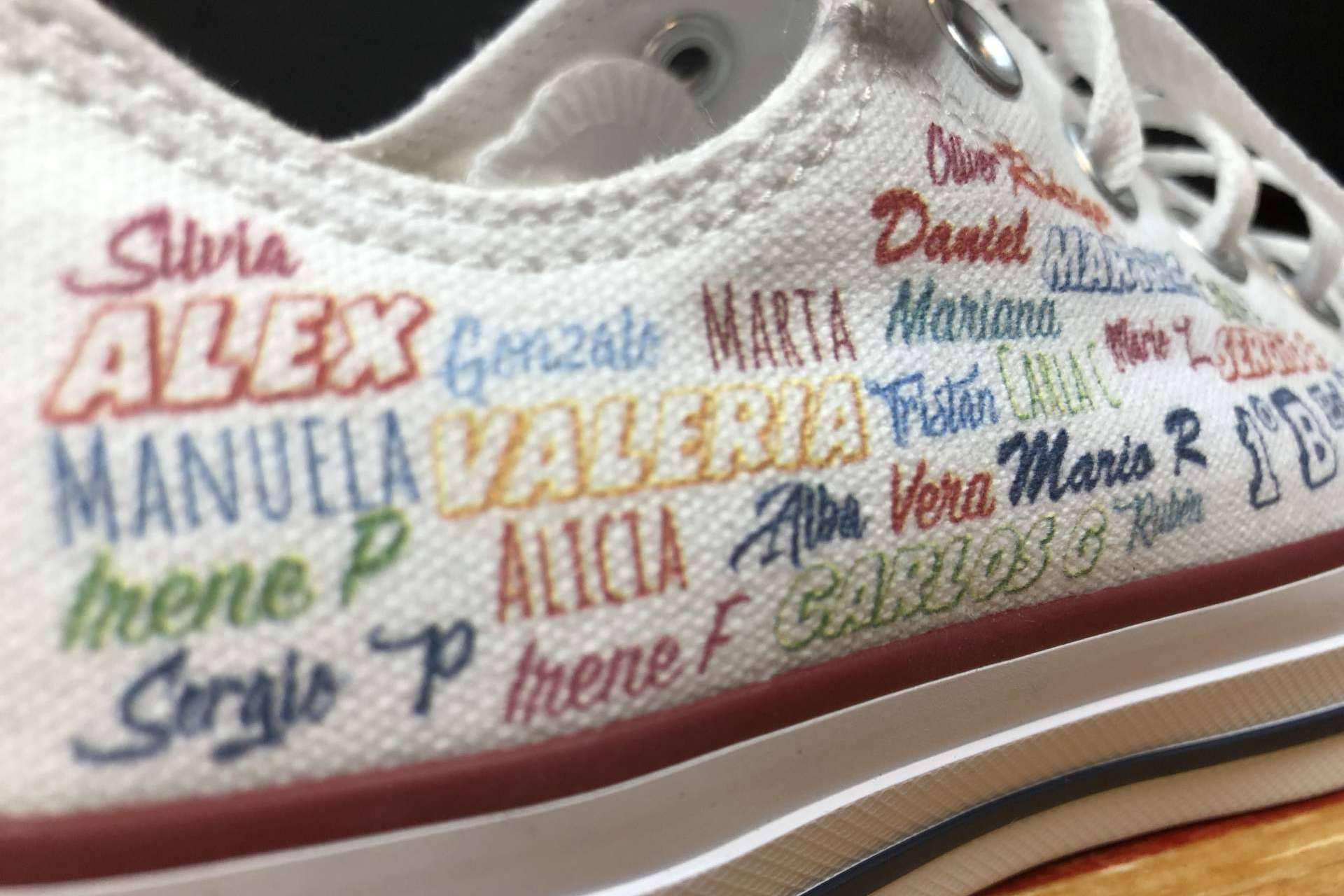 AMM Aerografía diseña zapatillas personalizadas para plasmar la identidad de quien las lleve