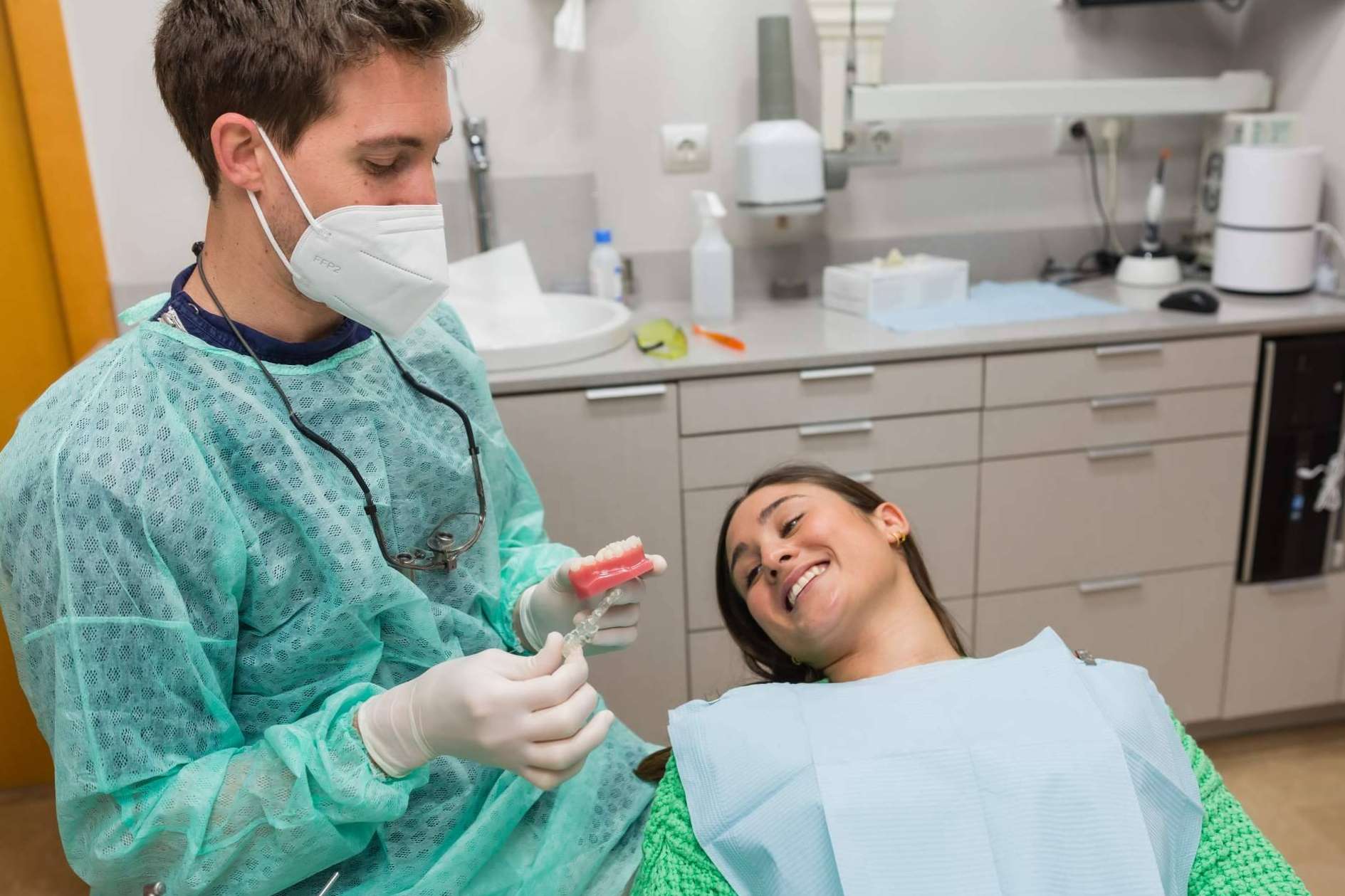 Dental Roca, la clínica dental Elche reconocida por utilizar tecnologías de vanguardia