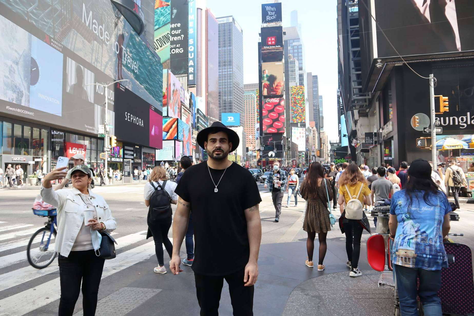 El primer DJ español que hace historia realizando un mashup en el Puente de Brooklyn