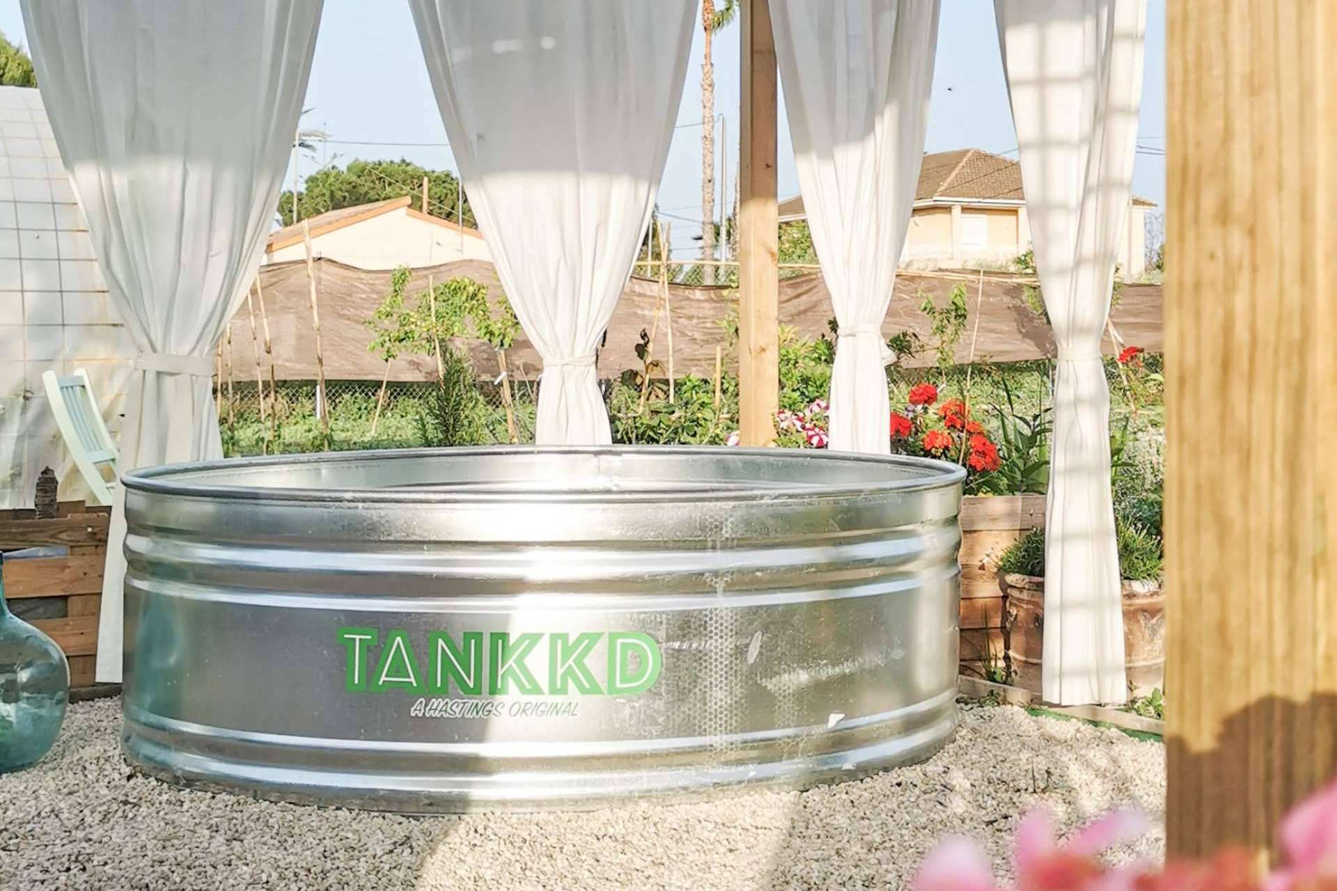 Las piscinas prefabricadas más de moda en Estados Unidos llegan a España con Pool&Tina
