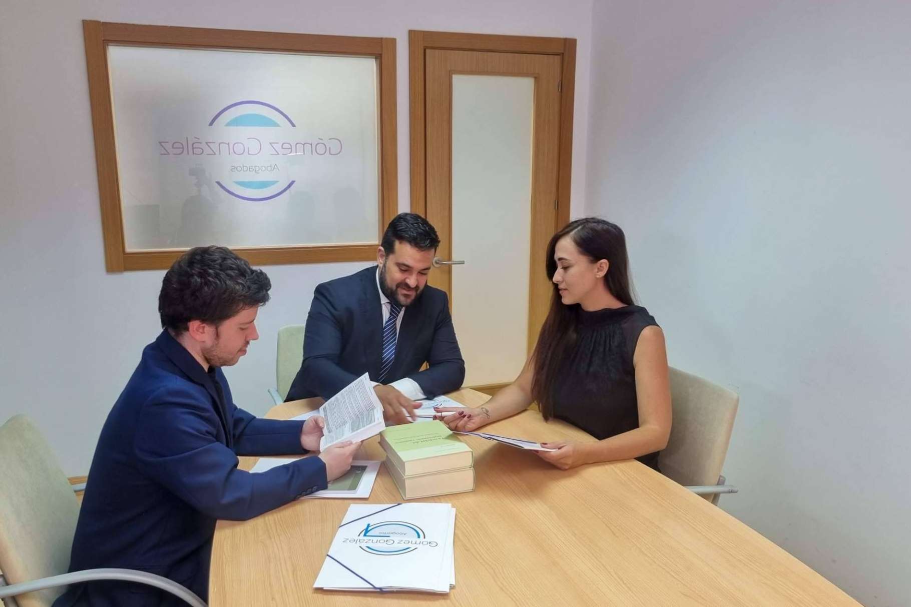 Gestionar la división y el reparto de herencias con DABOGADOS