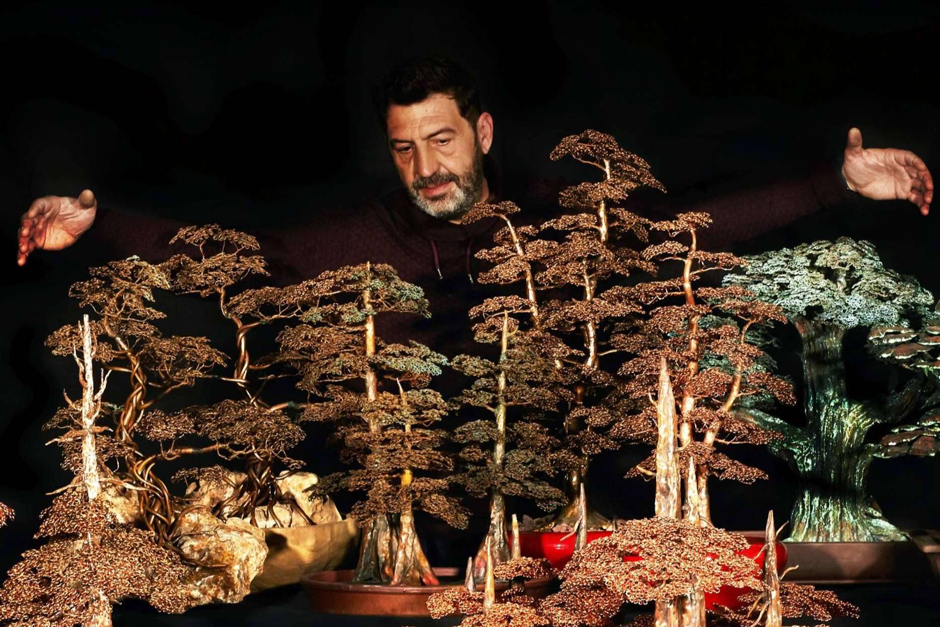 Entrevista con el creador del Bonsái (de cobre) más caro del mundo
