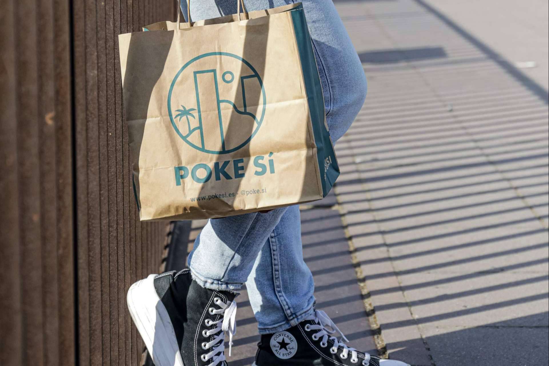 Poke Sí expande sus horizontes y abre su primer restaurante en Badalona