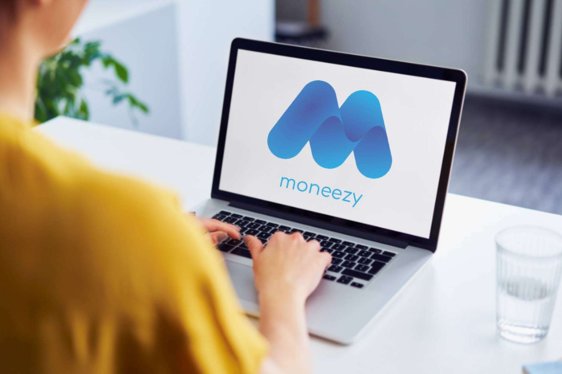 Moneezy compara productos financieros al instante