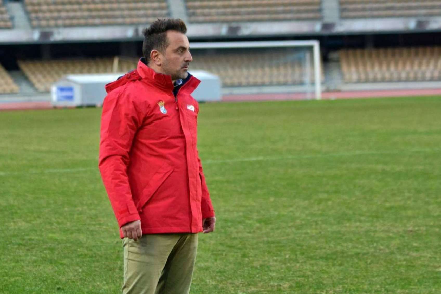 Joaquín Poveda ofrece asesoramiento personalizado para entrenadores de fútbol