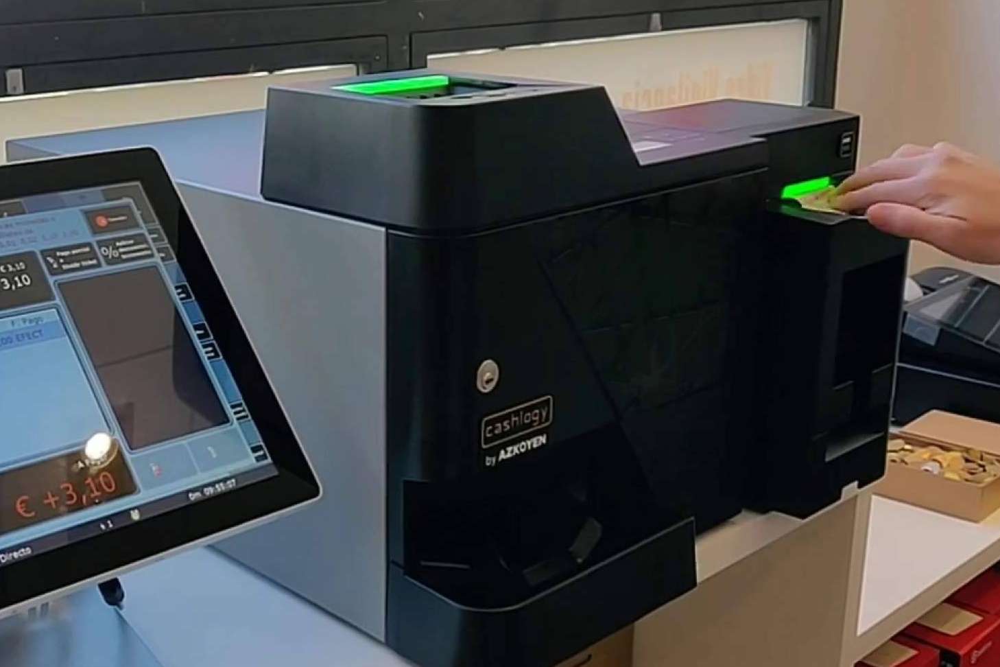 La máquina de cobro de Cashlogy para el cobro de dinero en efectivo