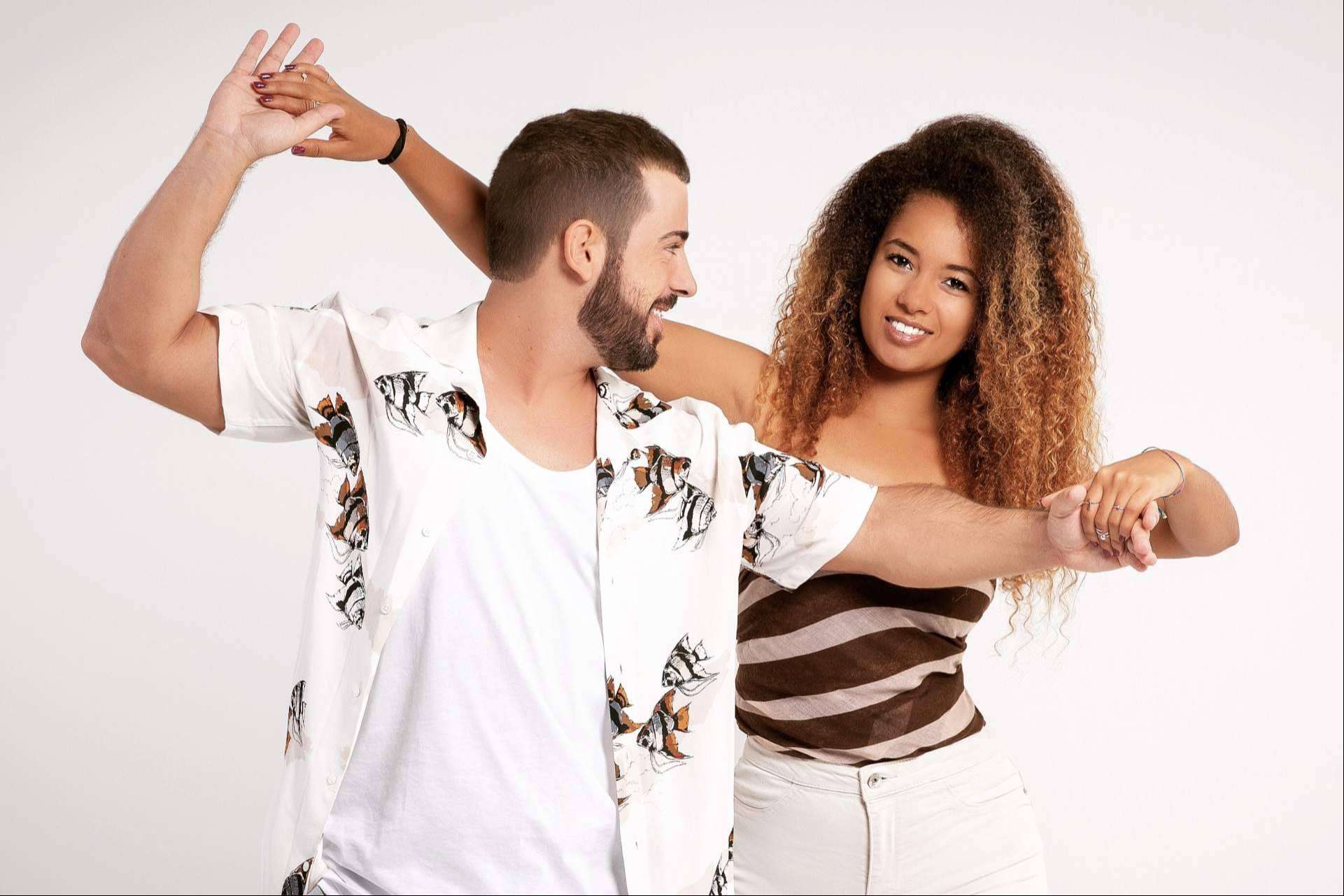 La escuela de baile Txiki Bastida ofrece cursos de bachata y salsa gratis