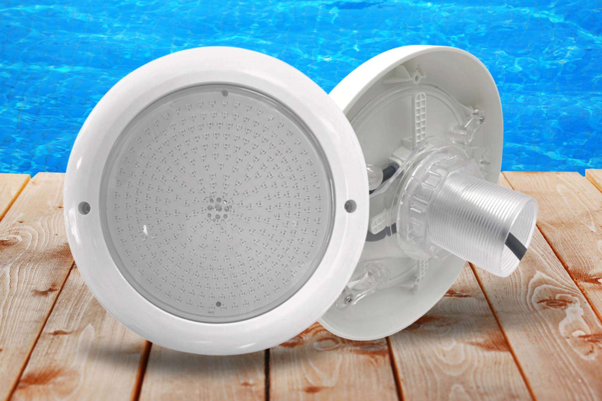 Focos Premium Warmpool, una de las alternativas más destacadas en cuanto a iluminación de piscinas