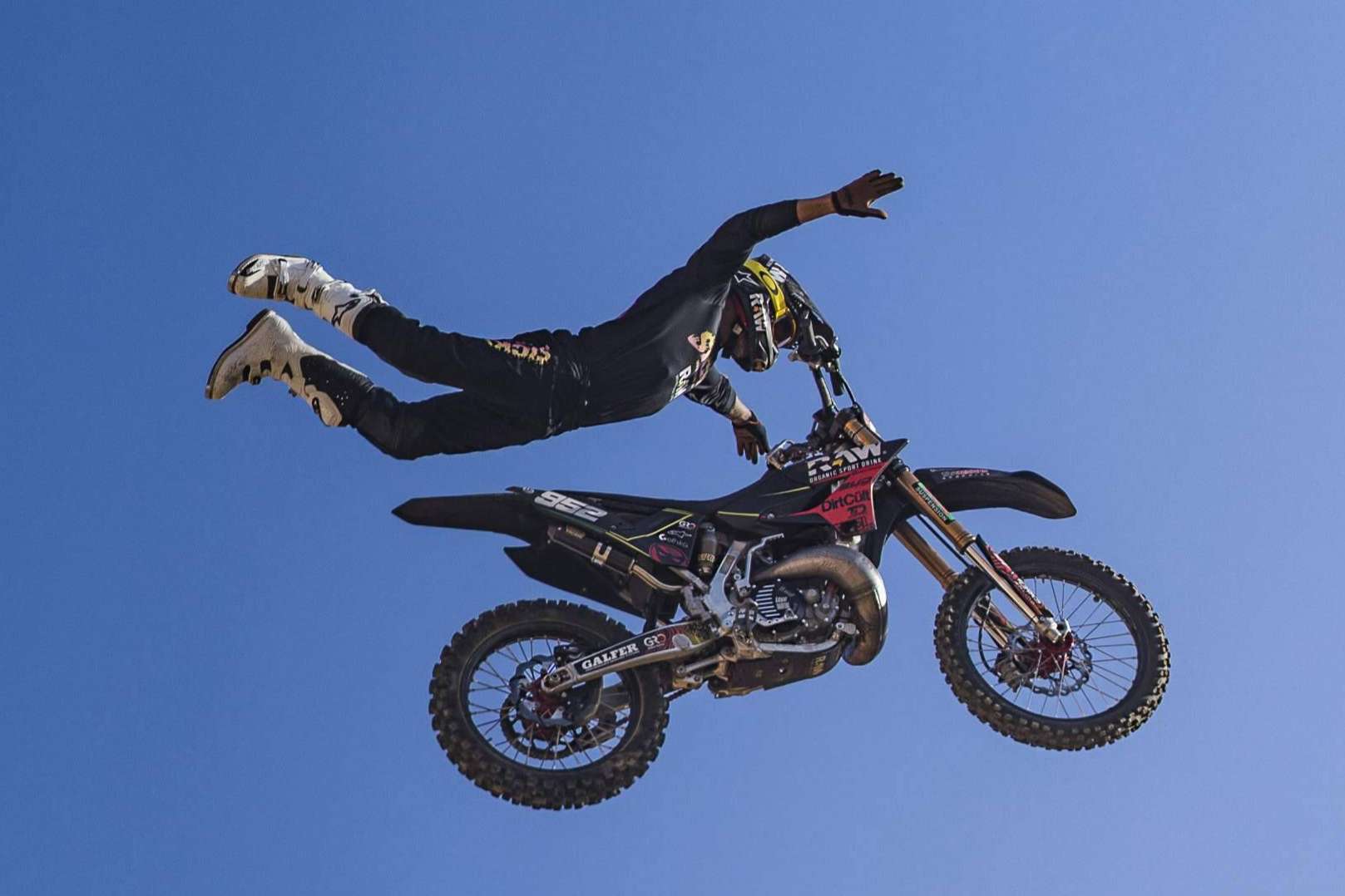 Solo Flow Freestyle, el evento FMX que va camino de llenar la Caja Mágica de Madrid estas navidades