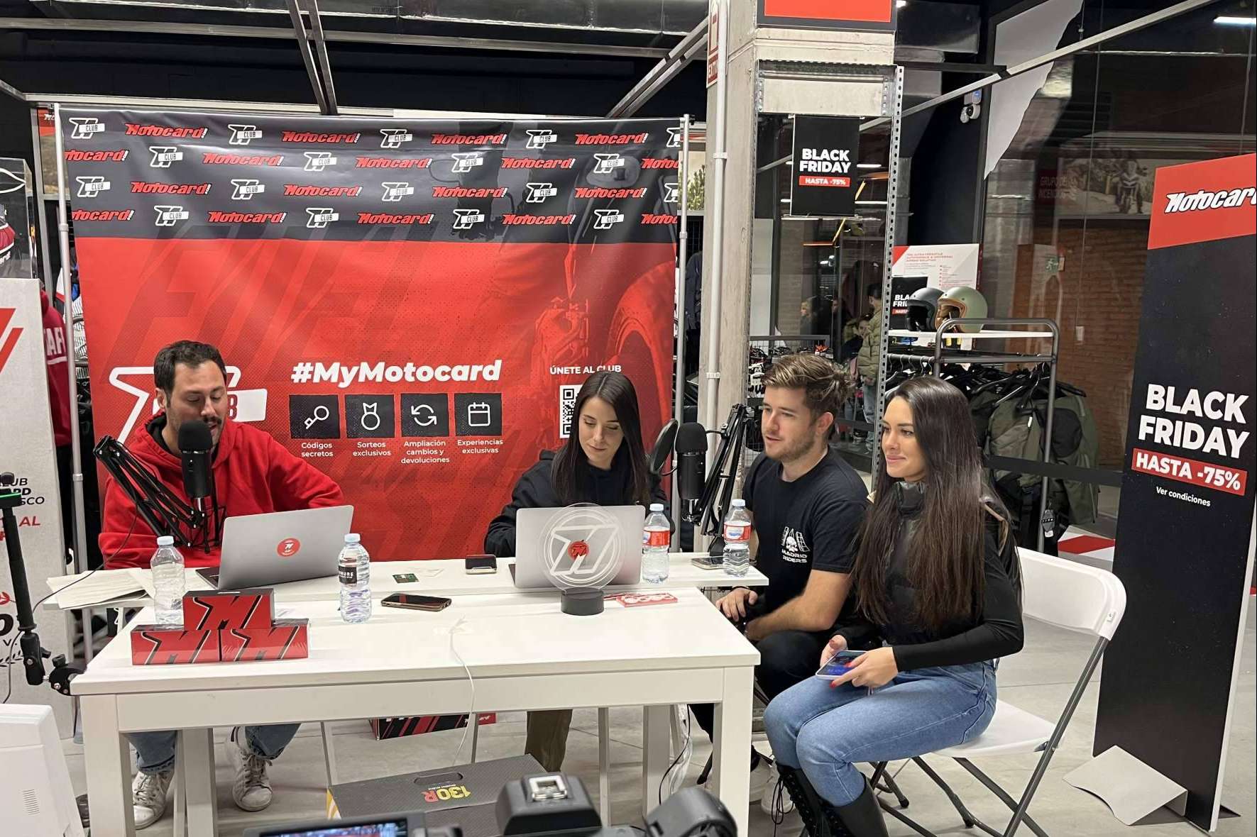 Motocard celebra el Black Friday con una concentración motera en X-Madrid y un streaming del evento en su canal de Twitch