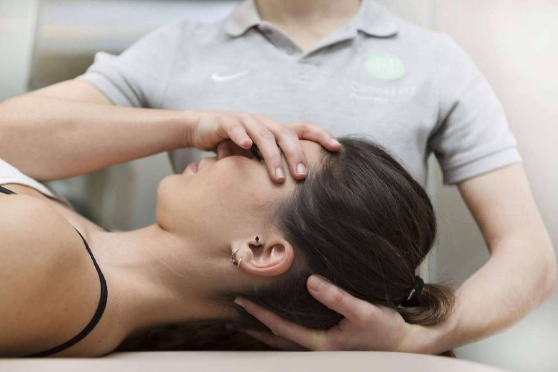 Técnicas osteopáticas para tratar las cefaleas y la migraña crónica, en Clínicas H3