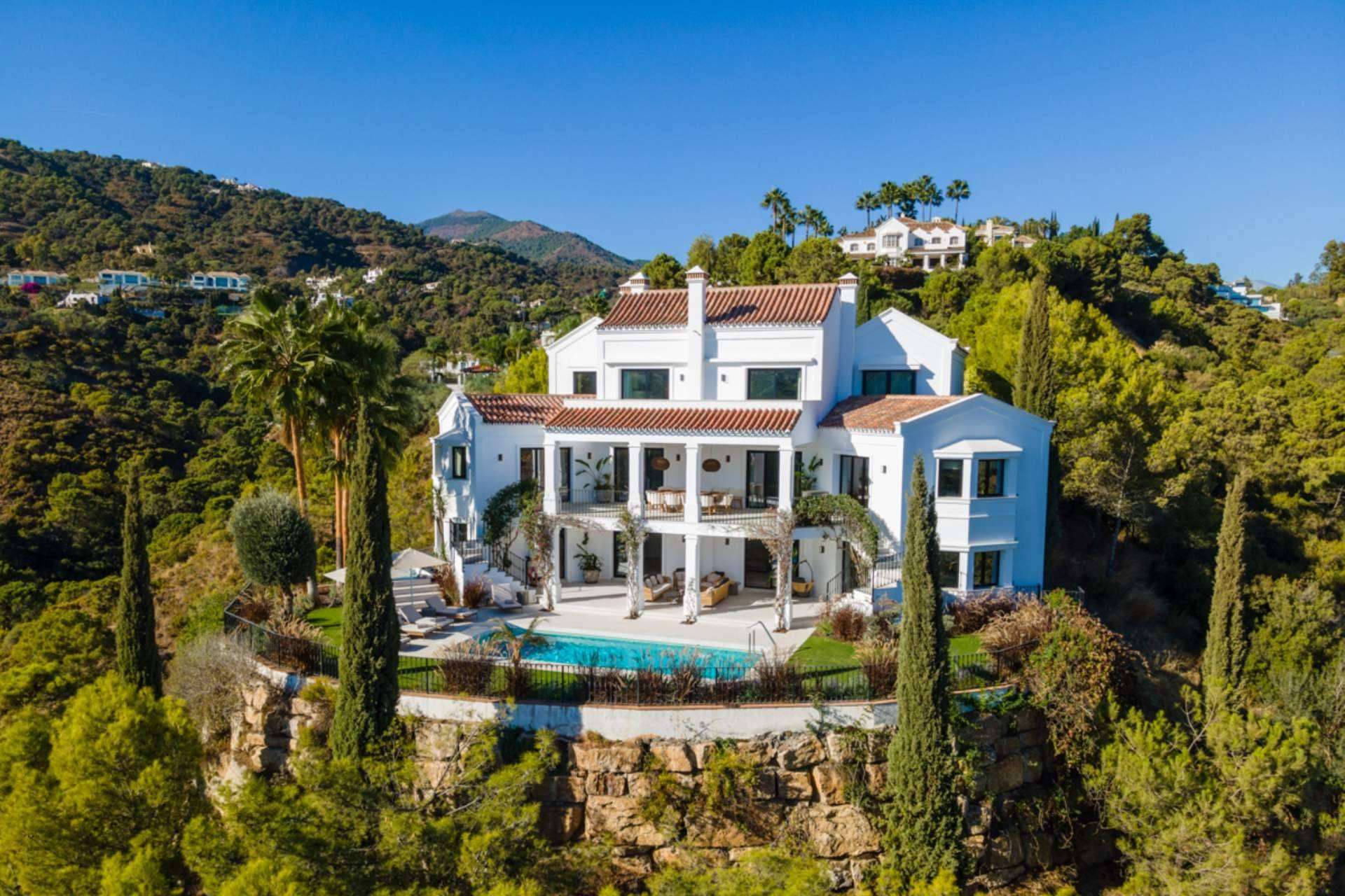 Encontrar la villa de lujo más espectacular de toda Marbella es posible gracias a Zeuthen & Company