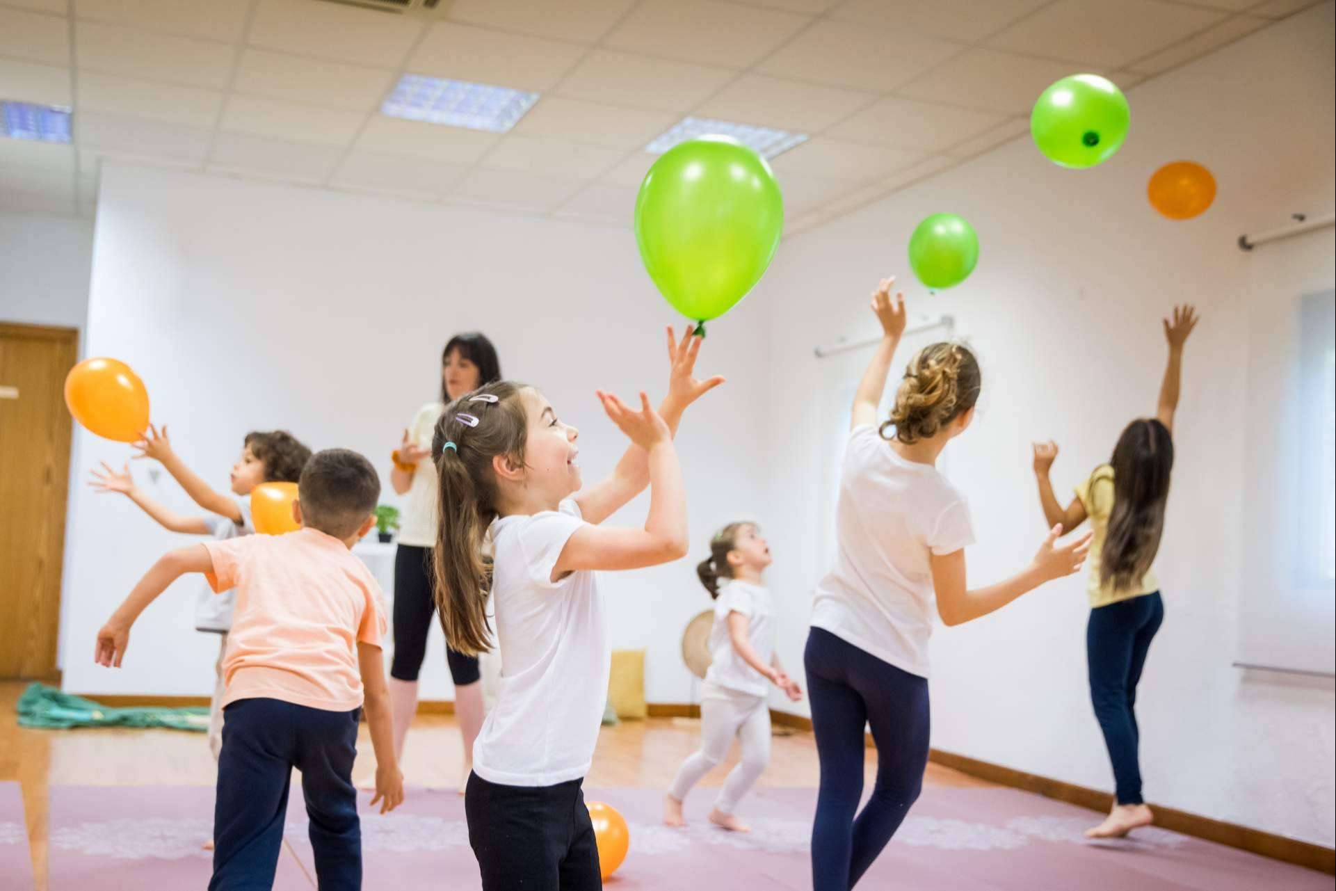 Convertirse en profesor de yoga y mindfulness para niños con Yoga Maya Kids