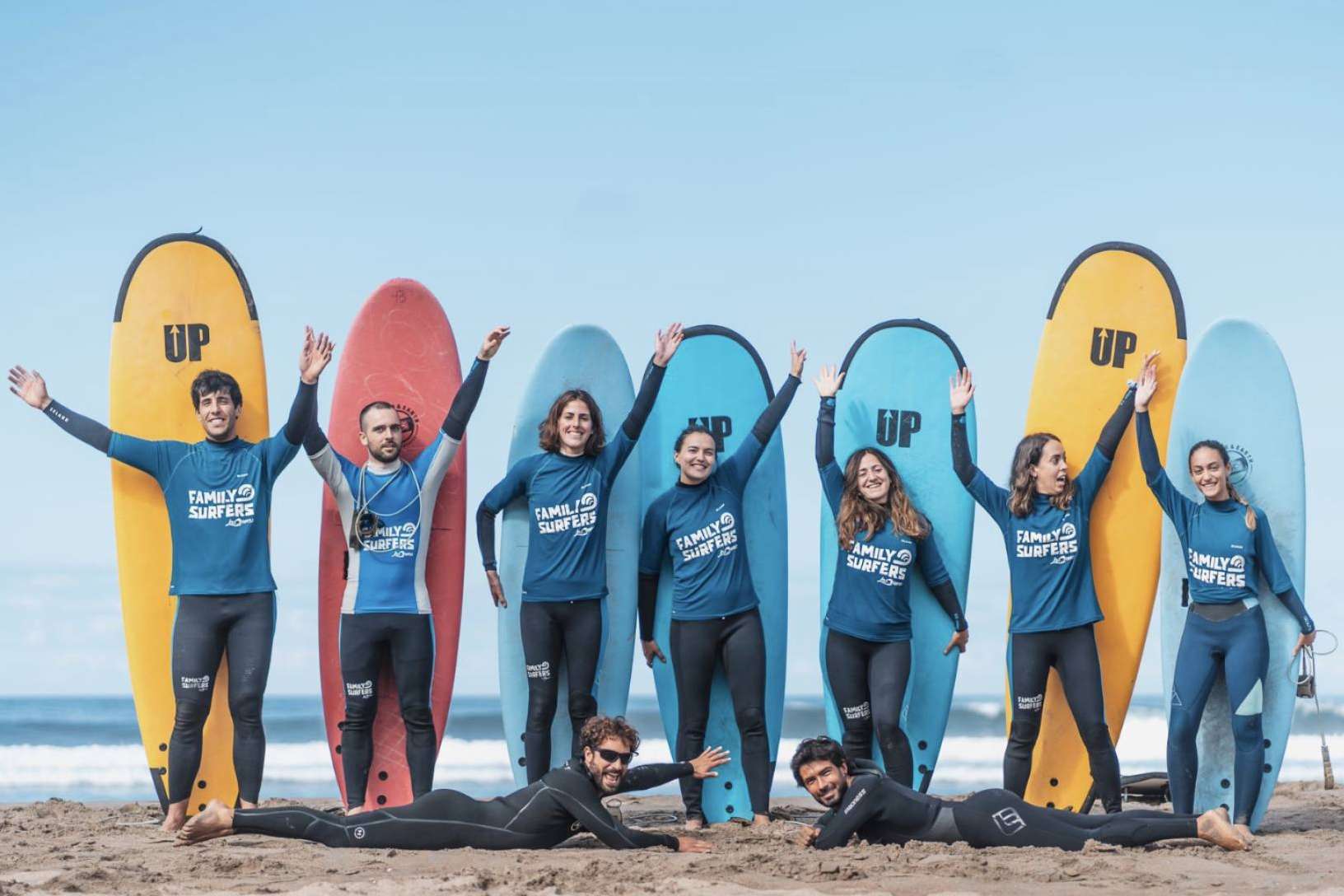 Aprender las principales técnicas de surf con el curso de iniciación de Family Surfers – Las Dunas