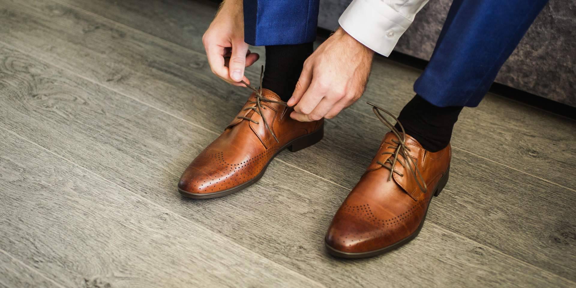 El dedicado proceso de la confección artesanal de zapatos, por el fabricante Ortiz & Reed