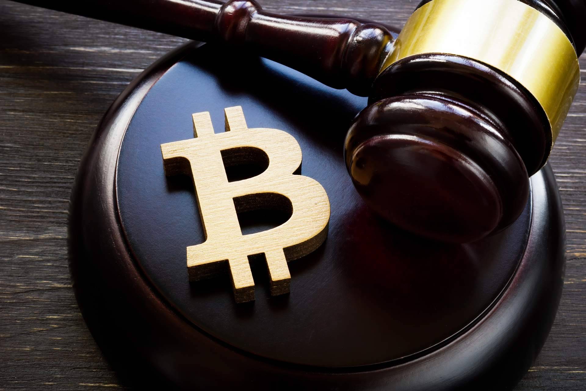 Los abogados especializados en criptomonedas y blockchain de Attolón