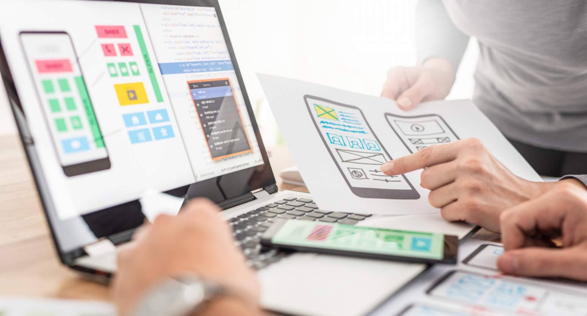 Signum Comunicación, el estudio de diseño gráfico y web que se encarga de todo el proceso creativo y funcional