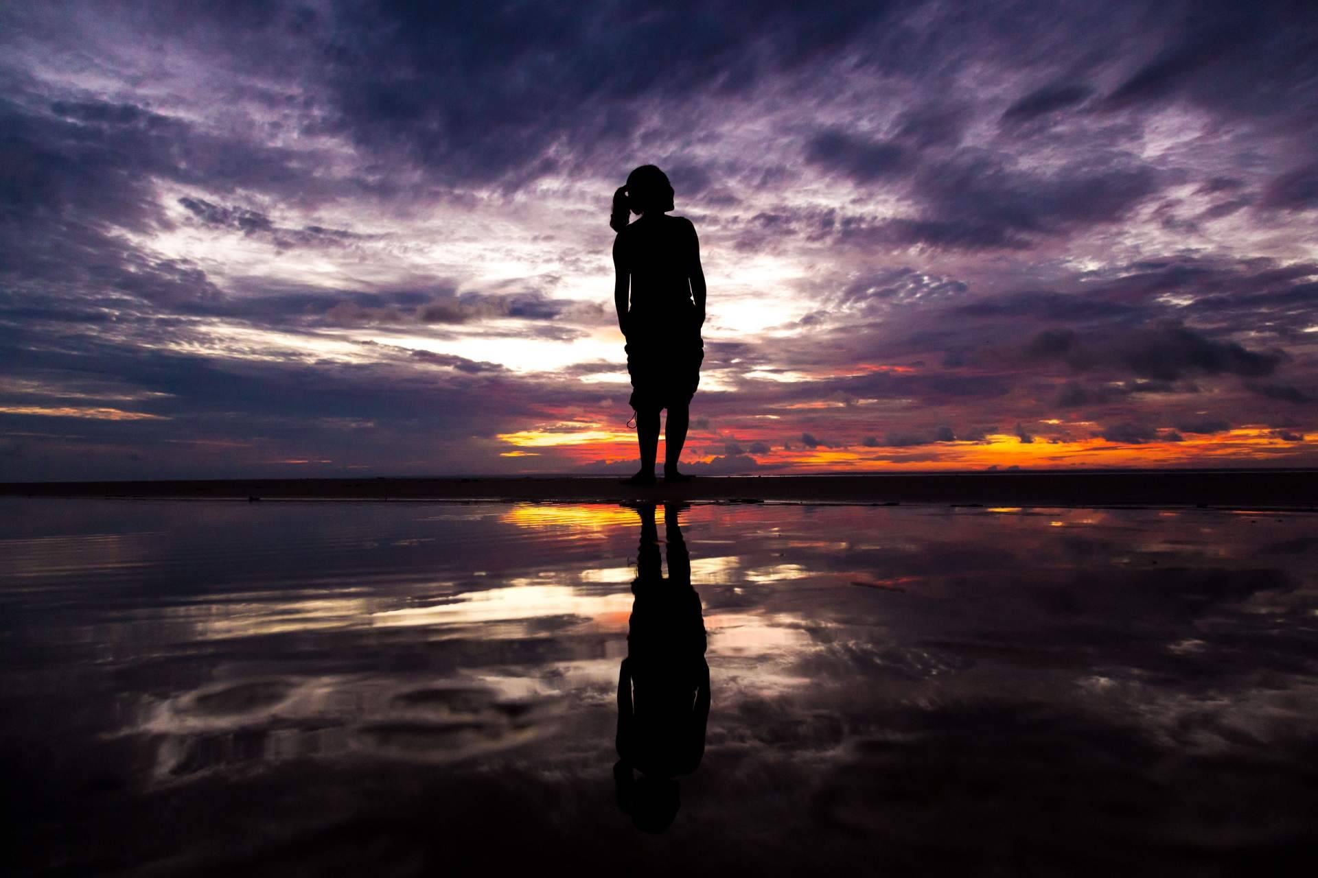 La importancia del silencio y la reflexión, por Senderos de Silencio