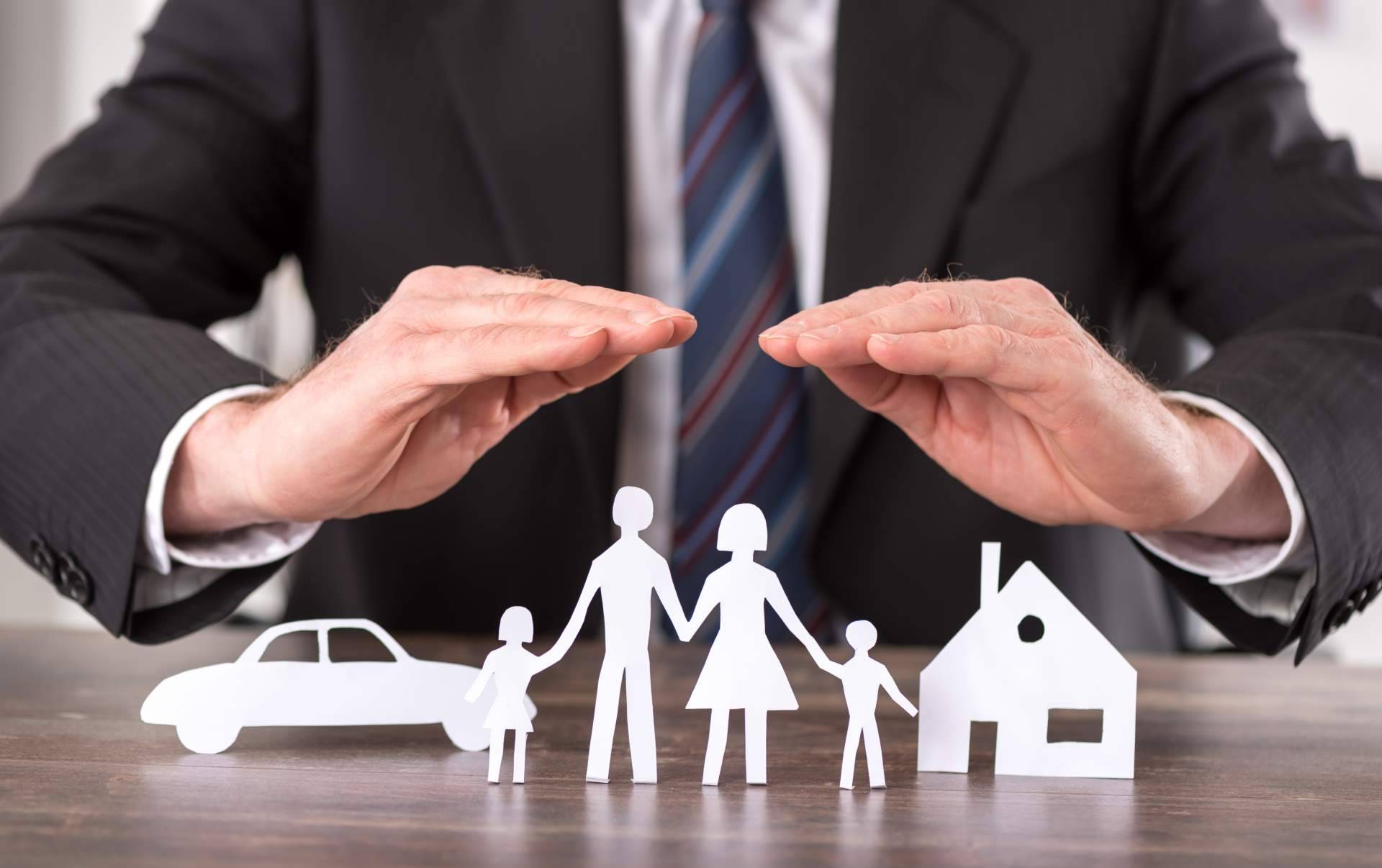 Los expertos de Seguros Academy explican cómo funciona un seguro de decesos bajo prima natural o nivelada