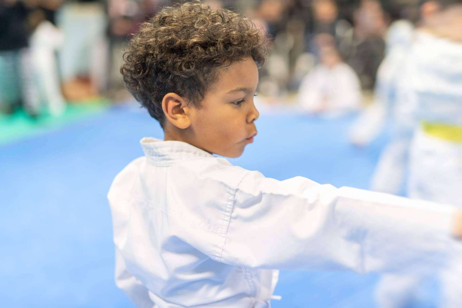 Clases de artes marciales diseñadas para el crecimiento personal de los niños, de la mano de Mugendo