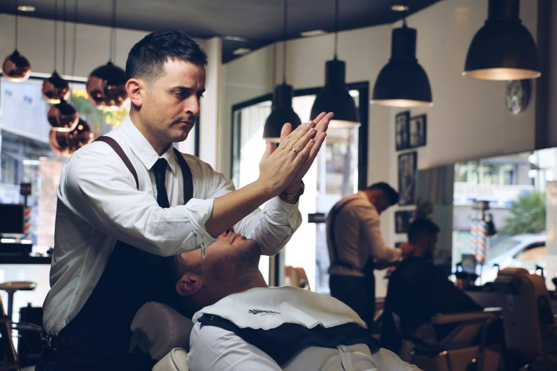Lords & Barbers: la peluquería ubicada en Elche premiada como finalista a Mejor Barbería de España