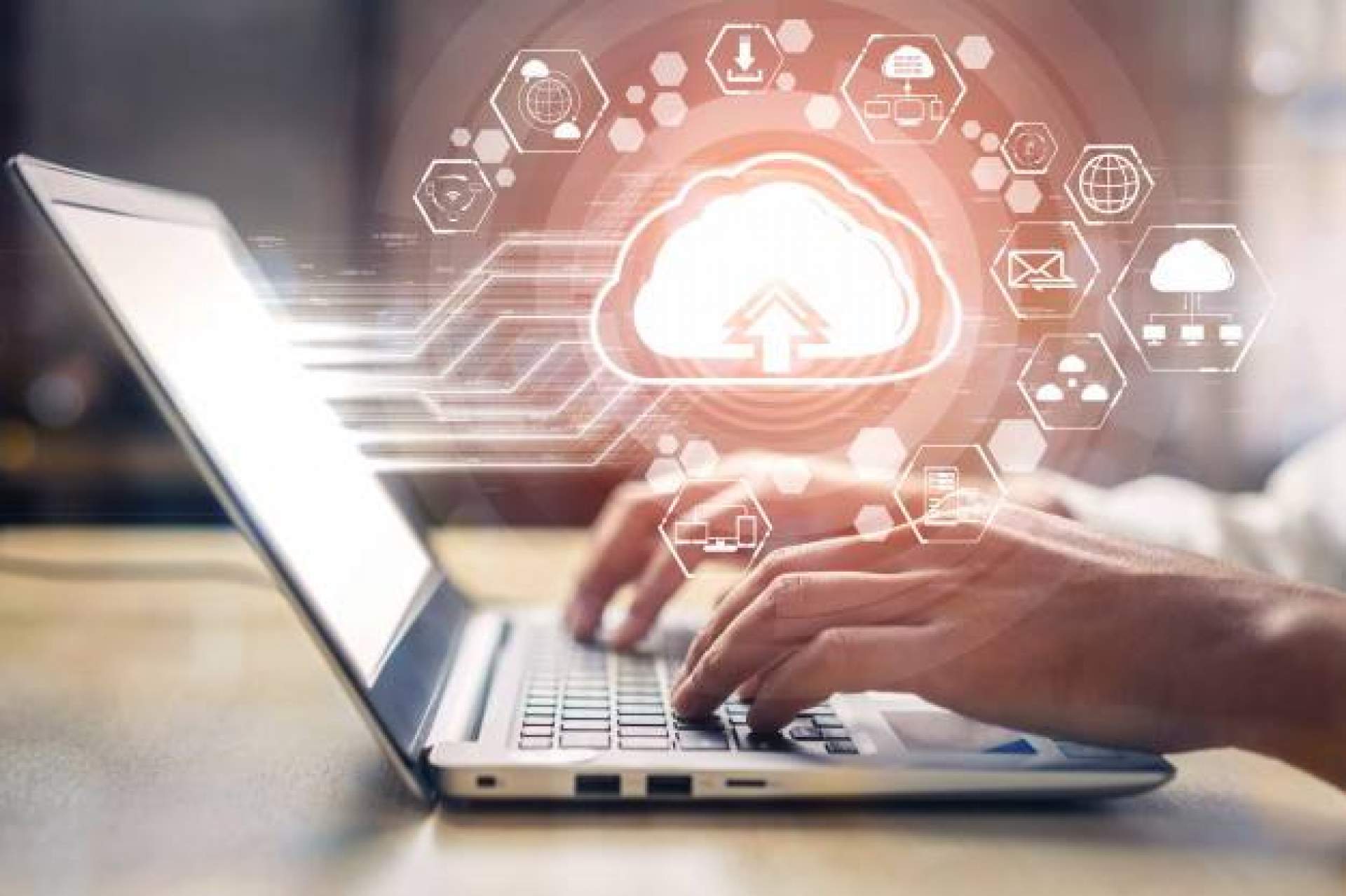 ¿Cómo elegir el mejor alojamiento profesional para una web?, por InfoserWeb