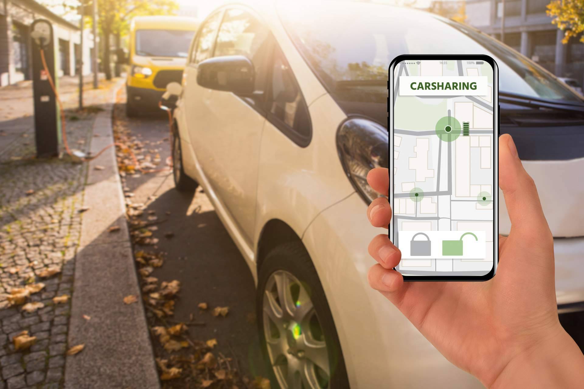 Urbanpoliza, las ventajas de los seguros para carsharing y motosharing