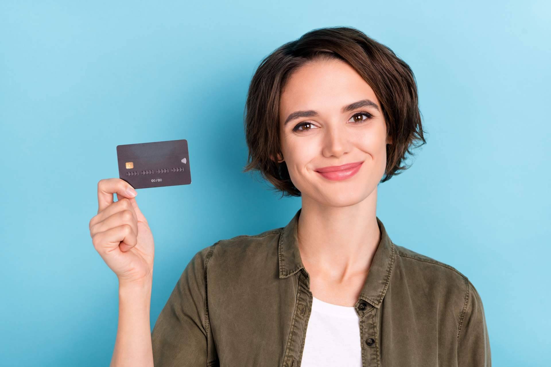 Los intereses abusivos de los créditos y las tarjetas revolving , por Reclamatuseguro.es