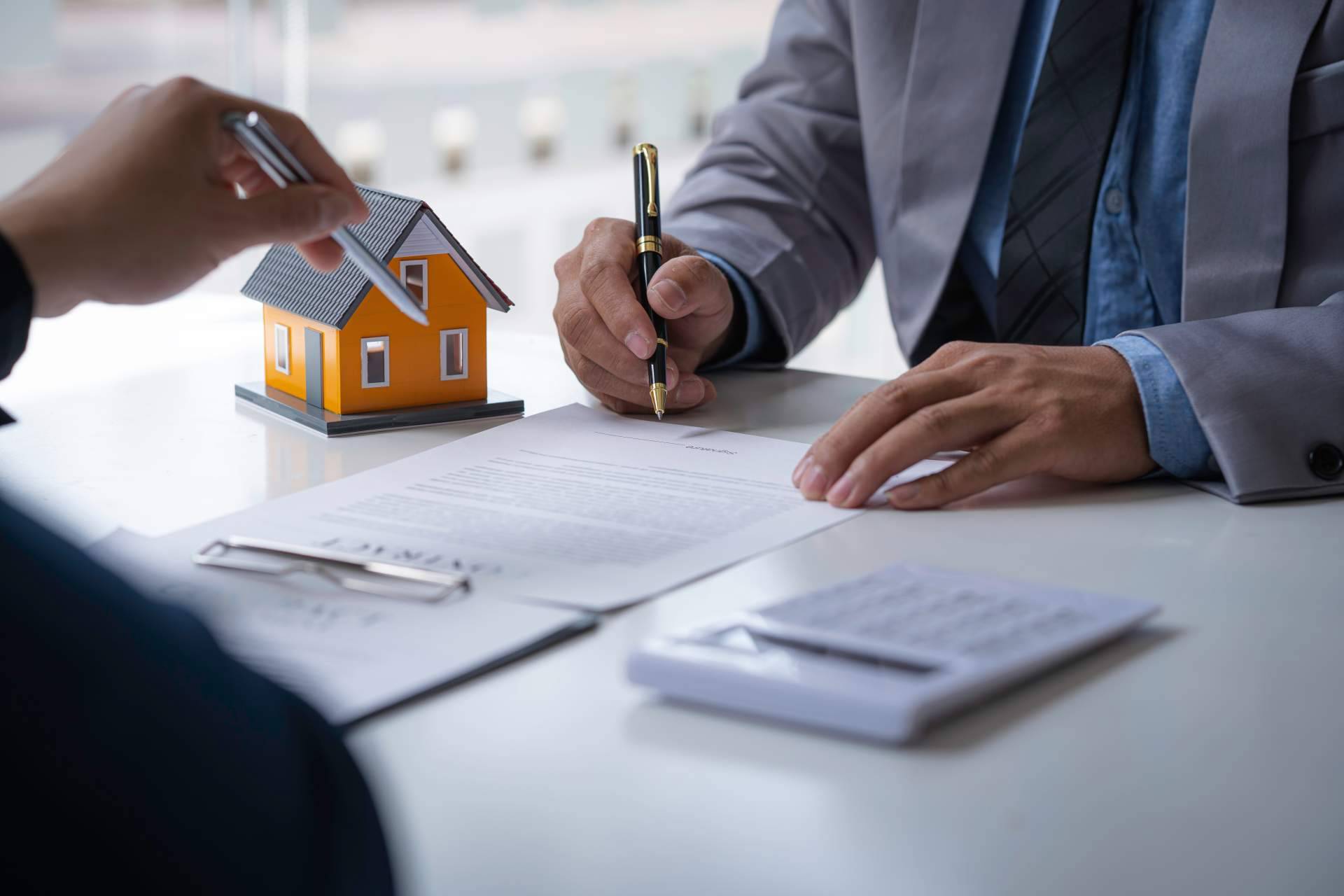 ¿Cuánto puede bajar el precio de la vivienda en Málaga?, por los expertos inmobiliarios de D&A Inmobiliaria