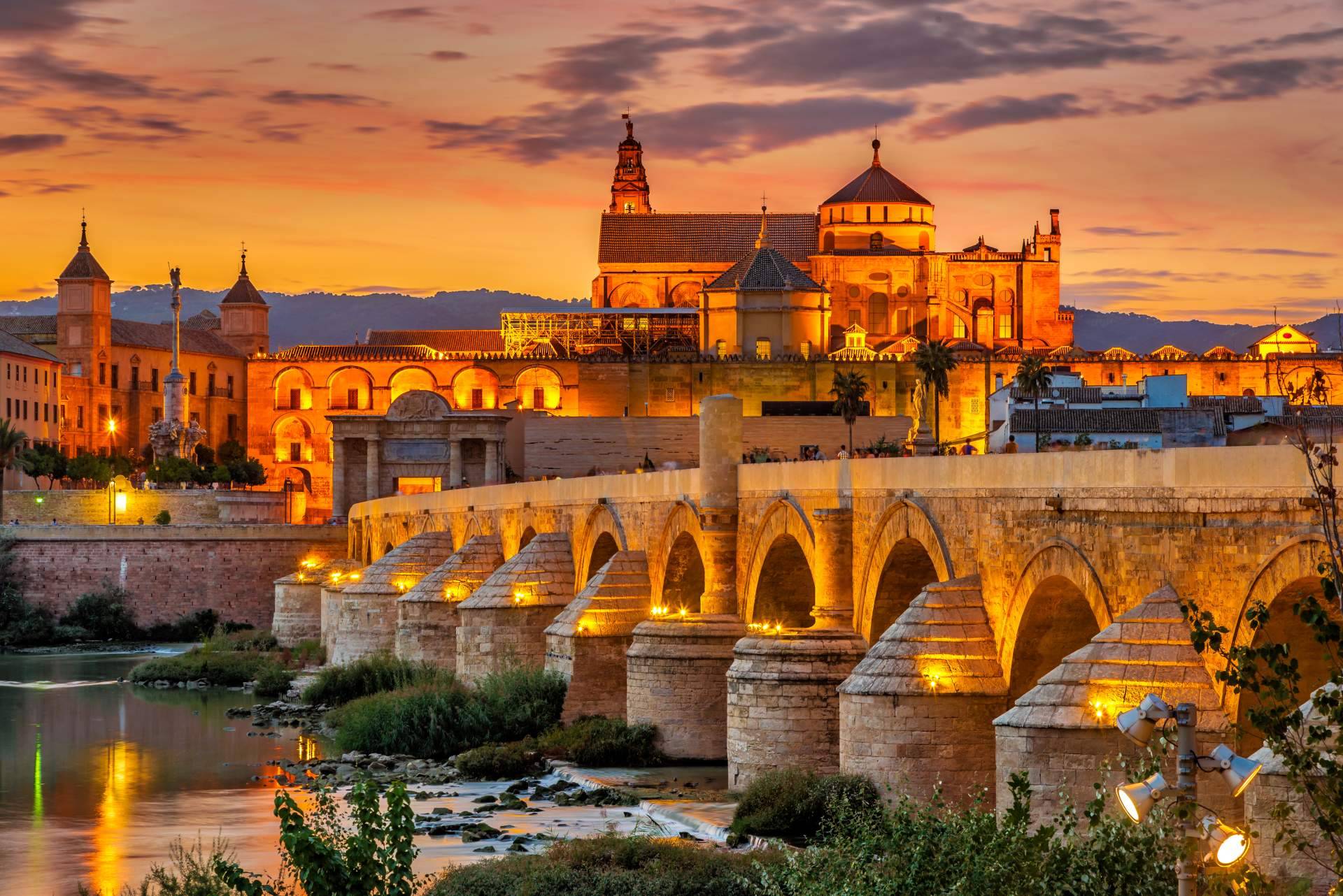 Por qué se debe visitar Córdoba con las visitas guiadas de APIT Córdoba