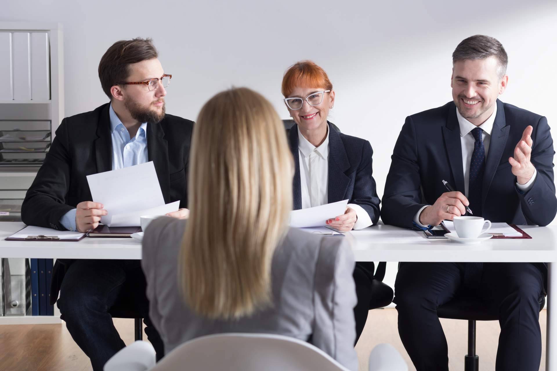El convenio con prácticas en empresas para ganar experiencia laboral, por Aicad Business School